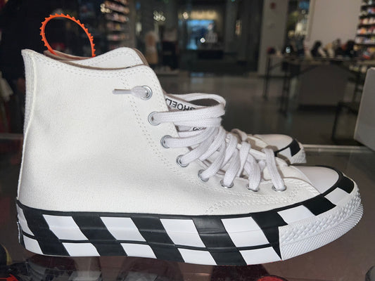 Size 7.5 Converse Chuck Taylor “Off White” Brand New (Mall)