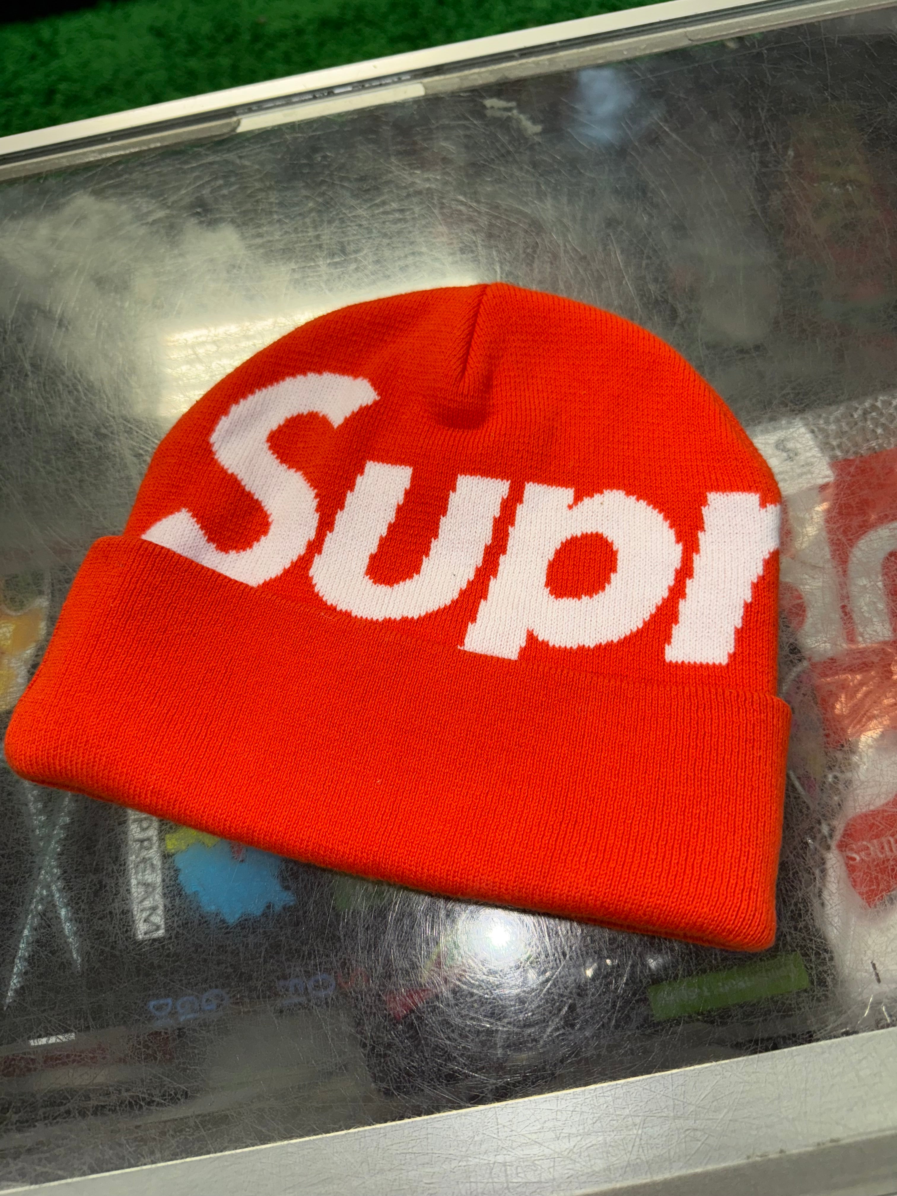 Size OS Supreme Big Logo Beanie (FW22) “Orange” Brand New – Direct
