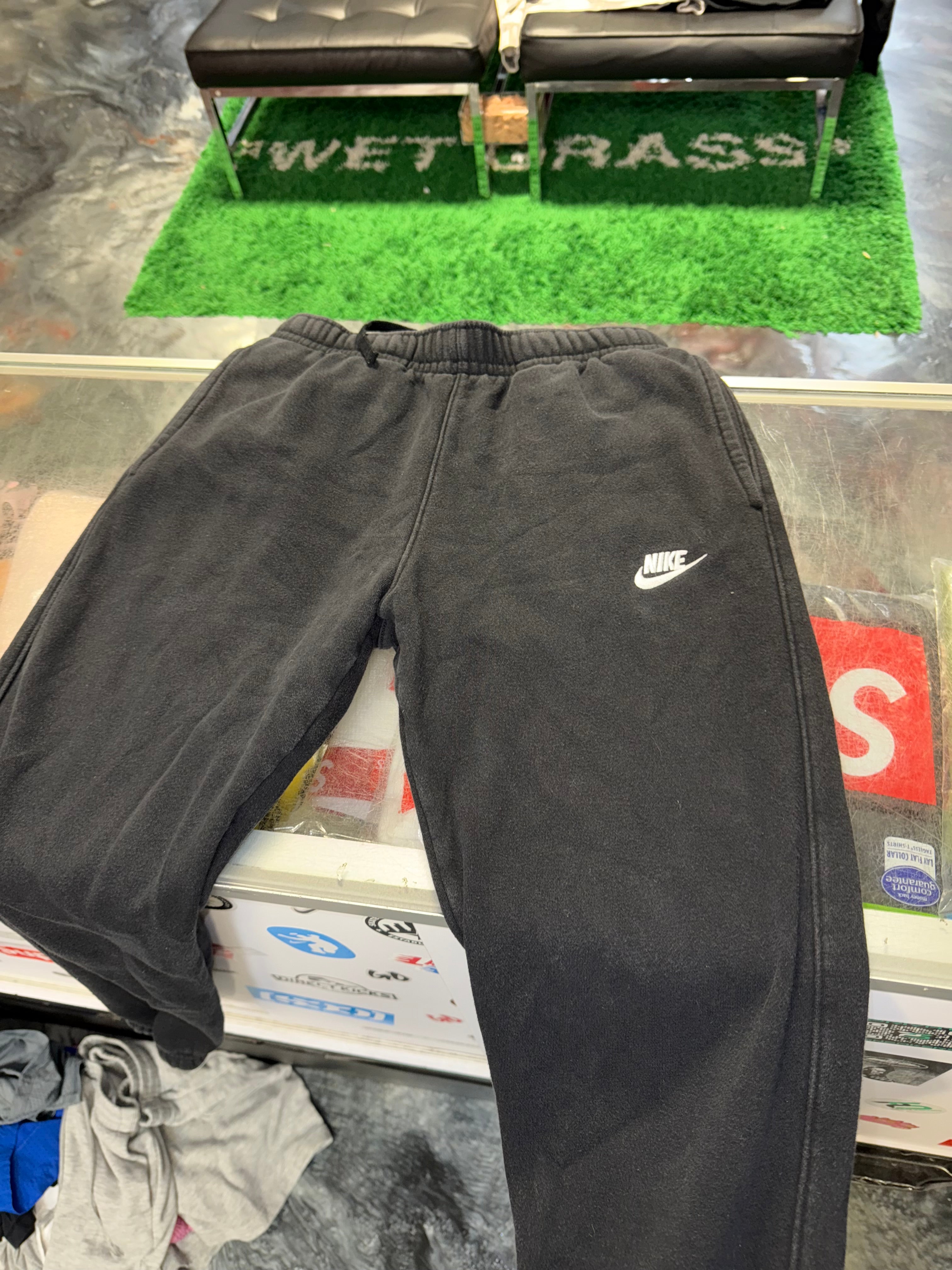 Small Nike Classic Pant "Black"