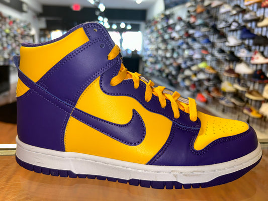 Size 7y Dunk High “Lakers” (MAMO)
