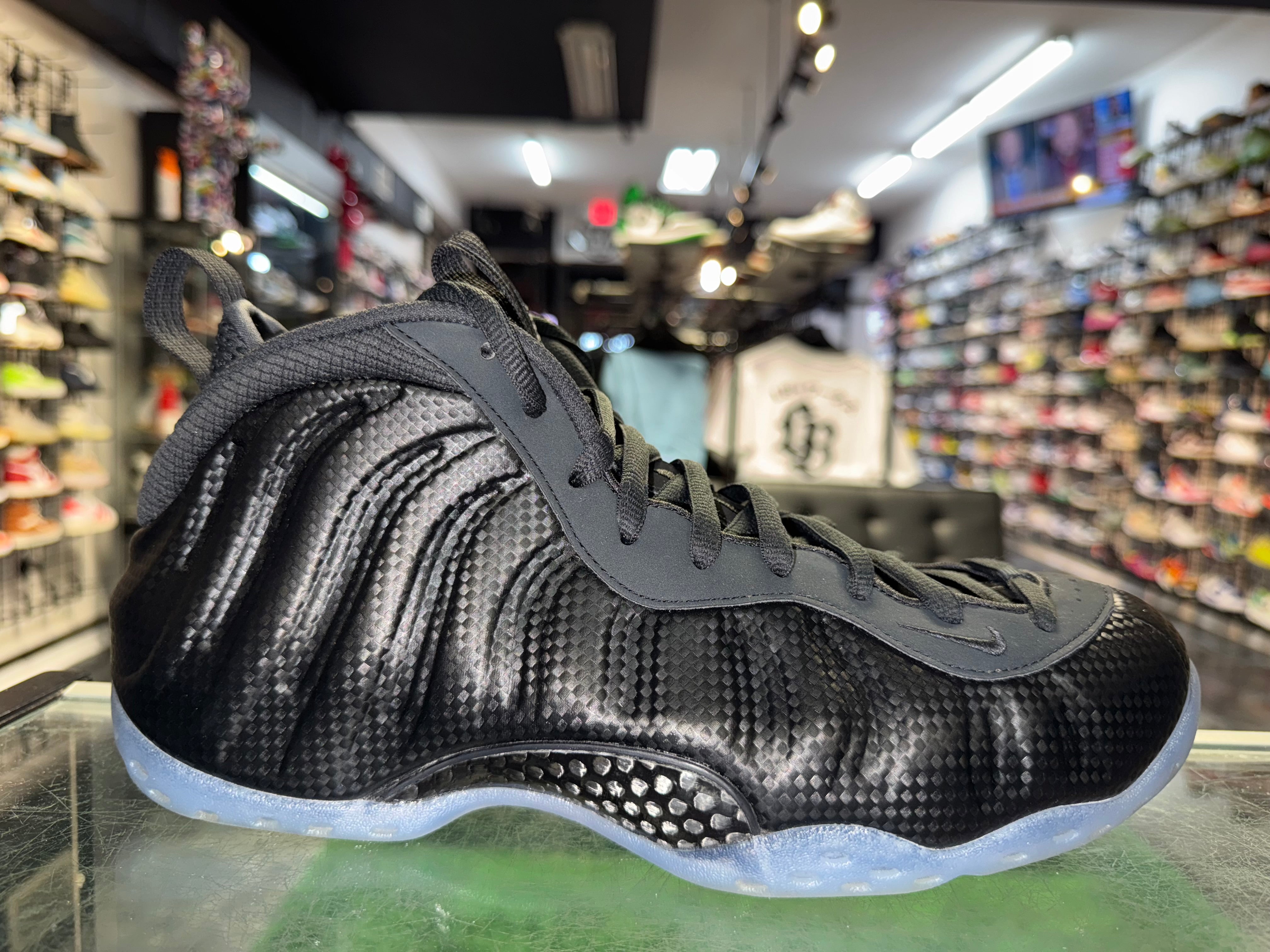 Size 10 Foamposite One "Carbon Fiber"