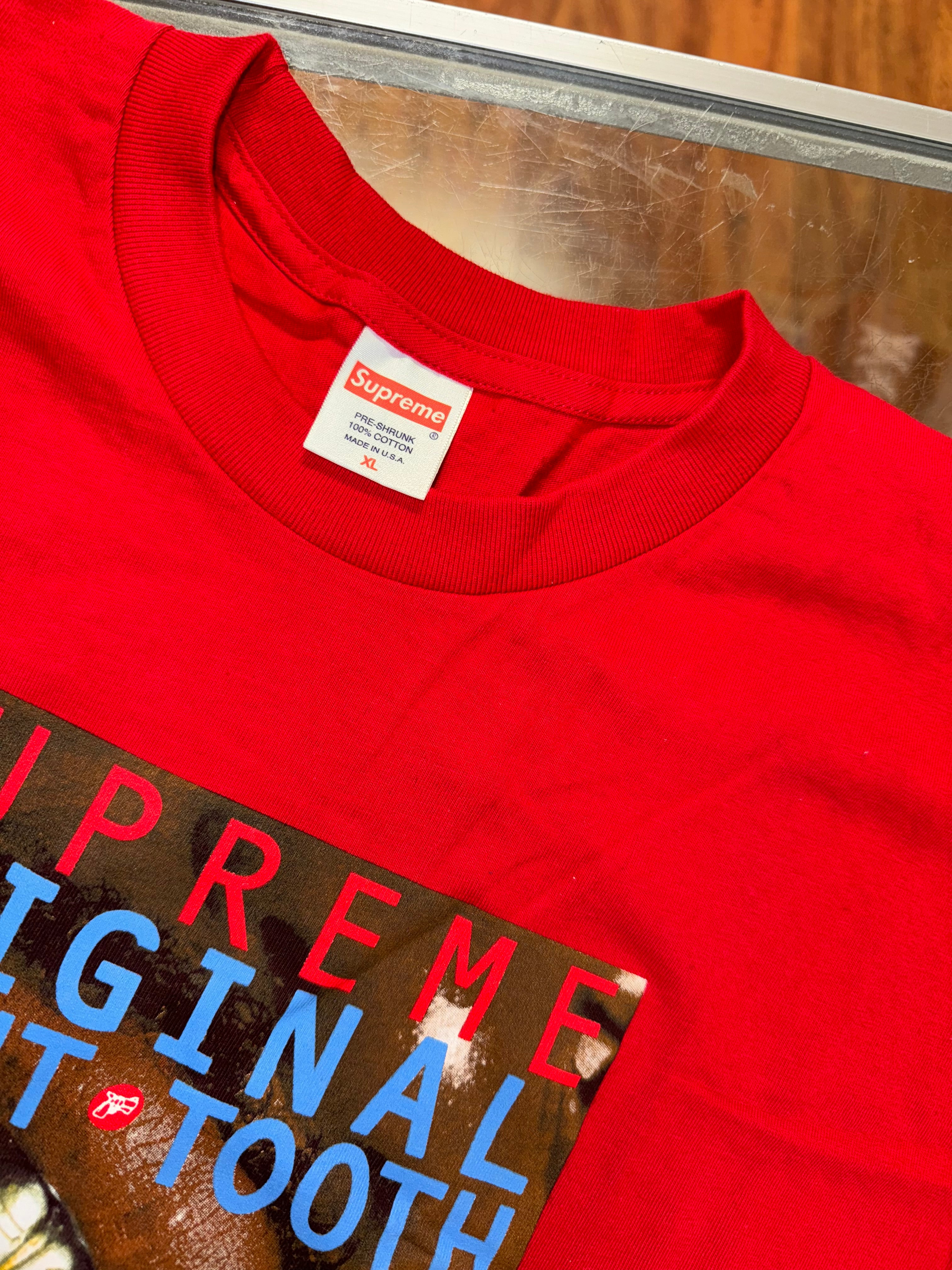 Size XL Supreme Gold Tooth Tee “Red” Brand New – Direct Kicks