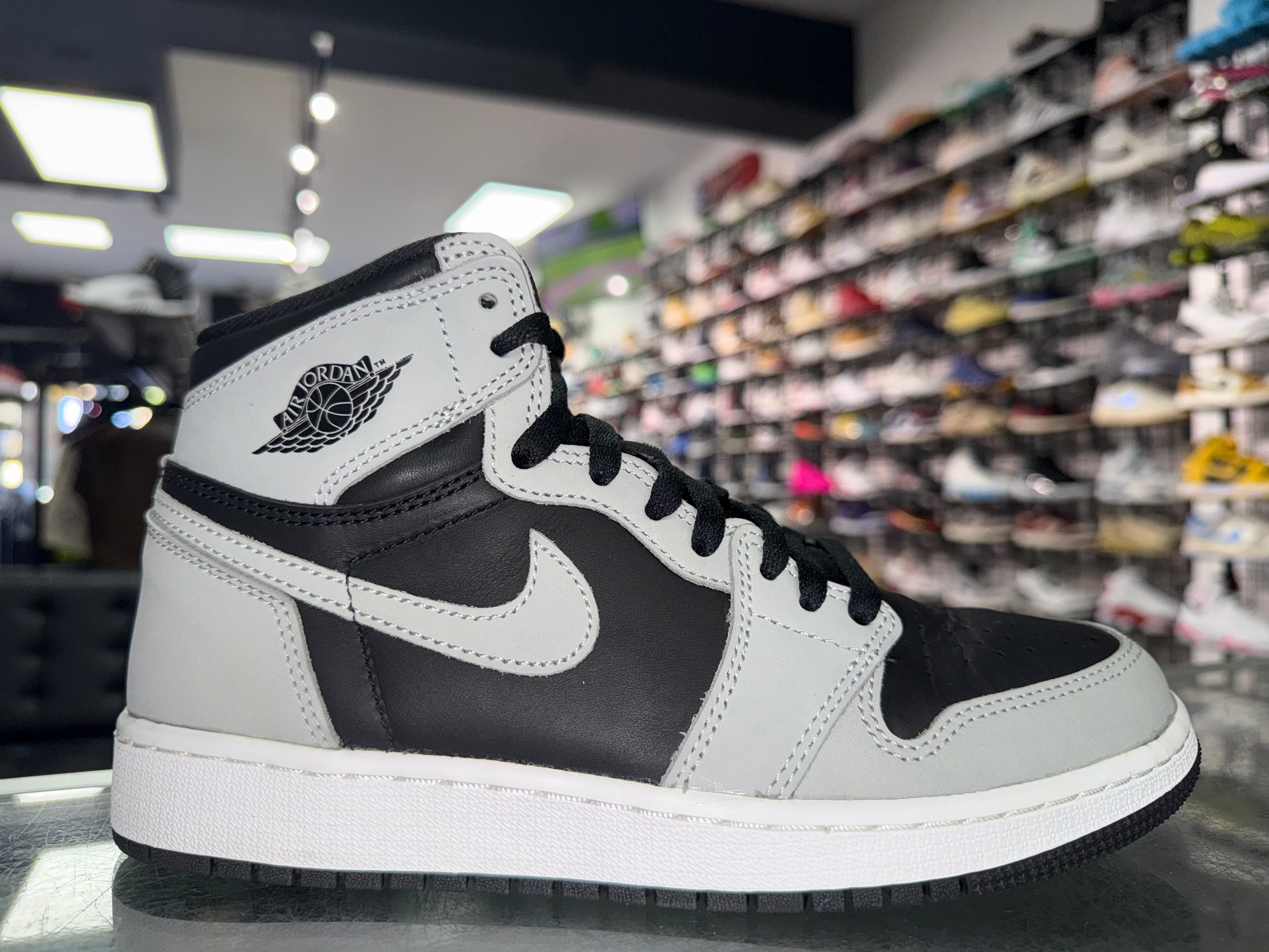Size 5y Air Jordan 1 "Shadow"