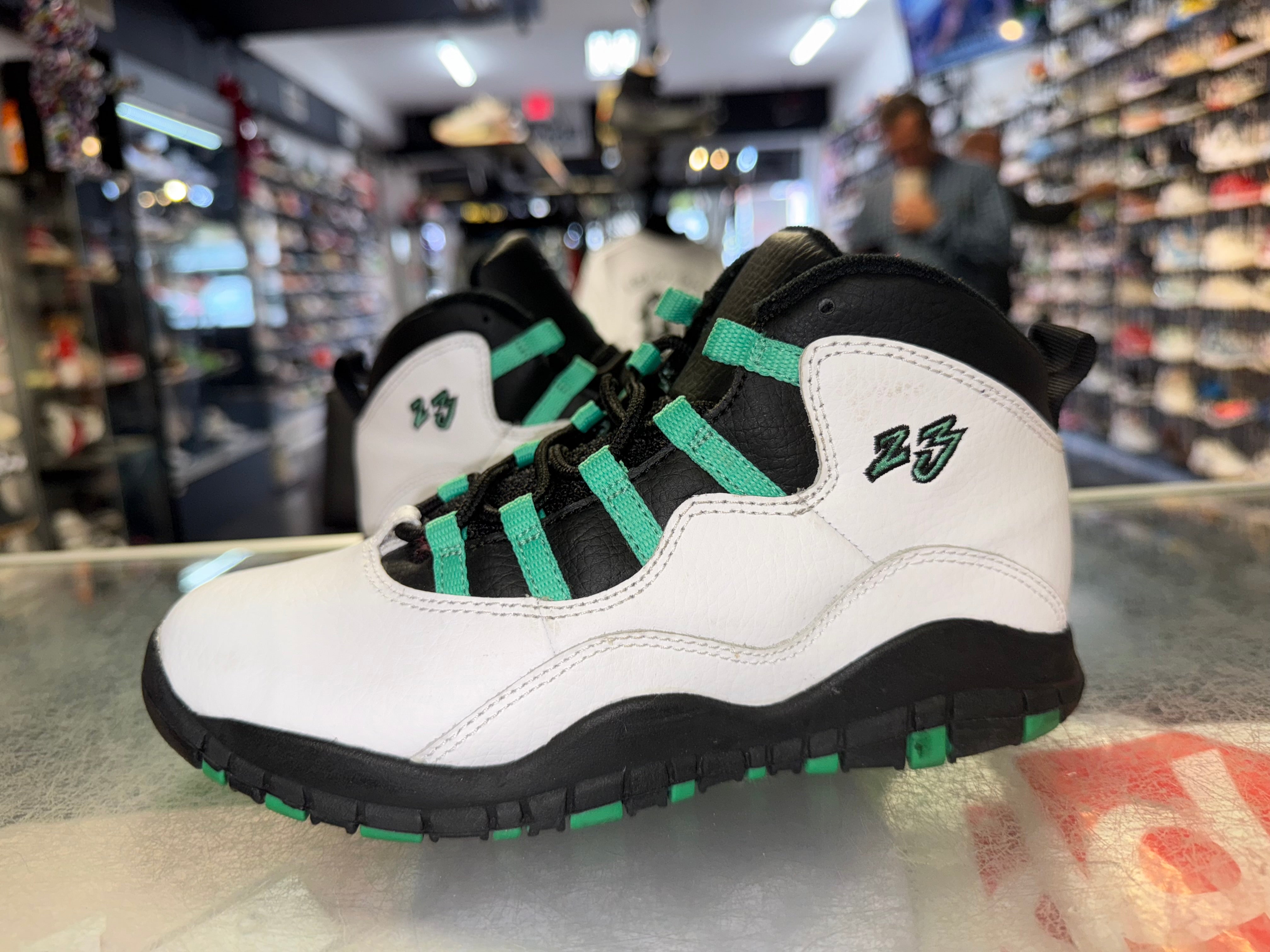 Size 2.5y Air Jordan 10 “Verde" (PS)
