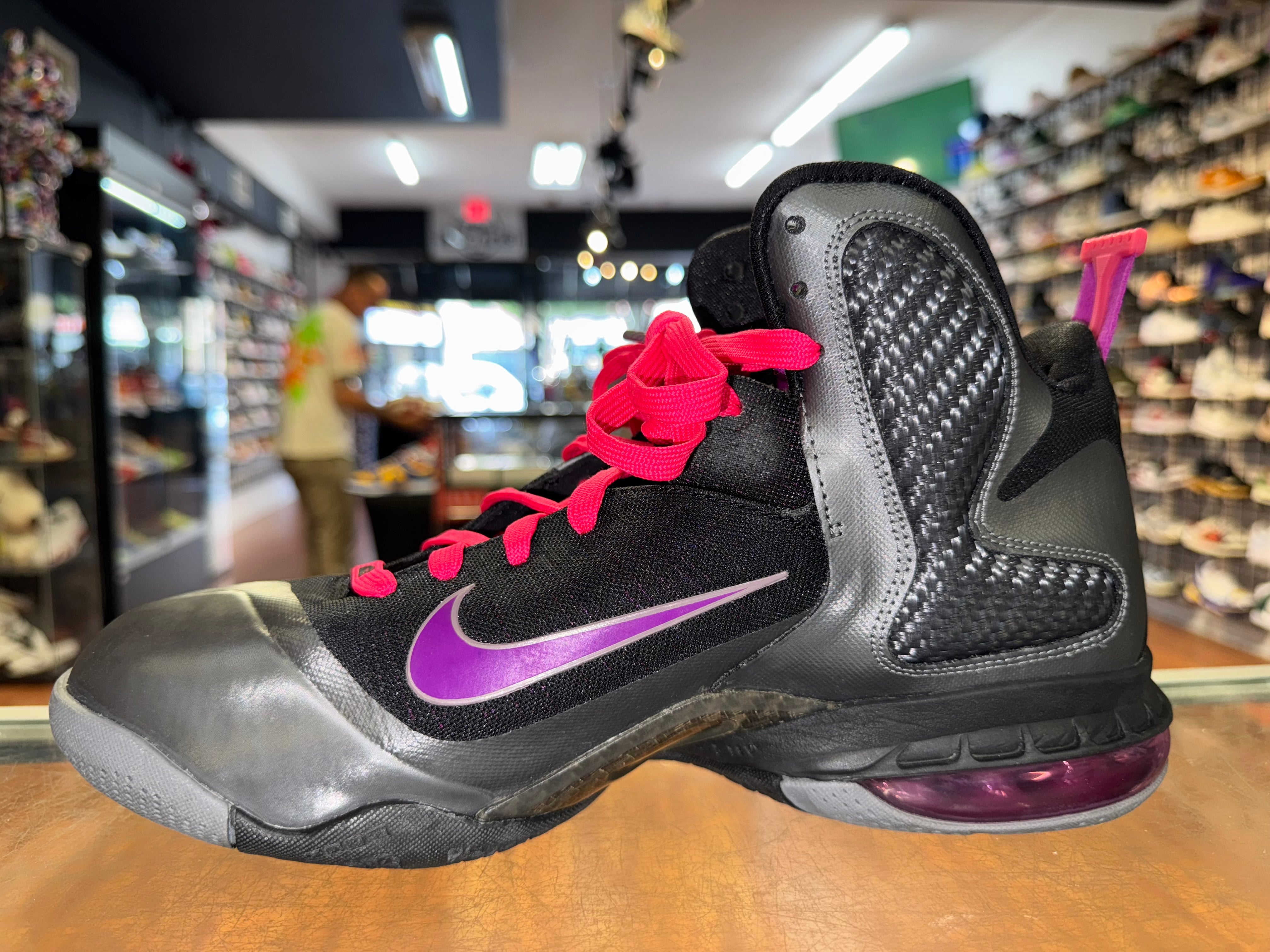 Size 9.5 Lebron 9 "Miami Nights"