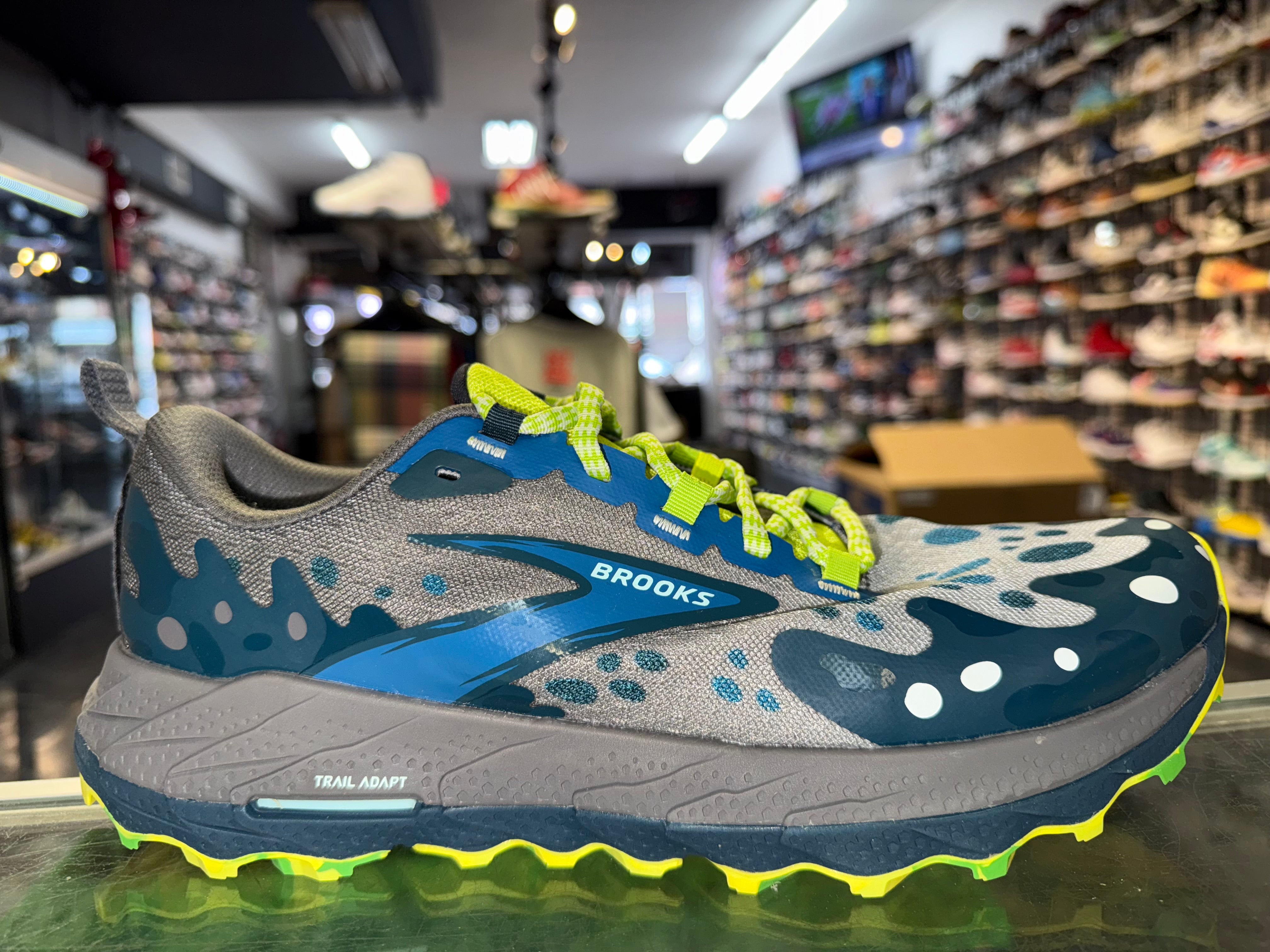 Size 9.5 Brooks Cascadia 18 “Extra Butter” Brand New