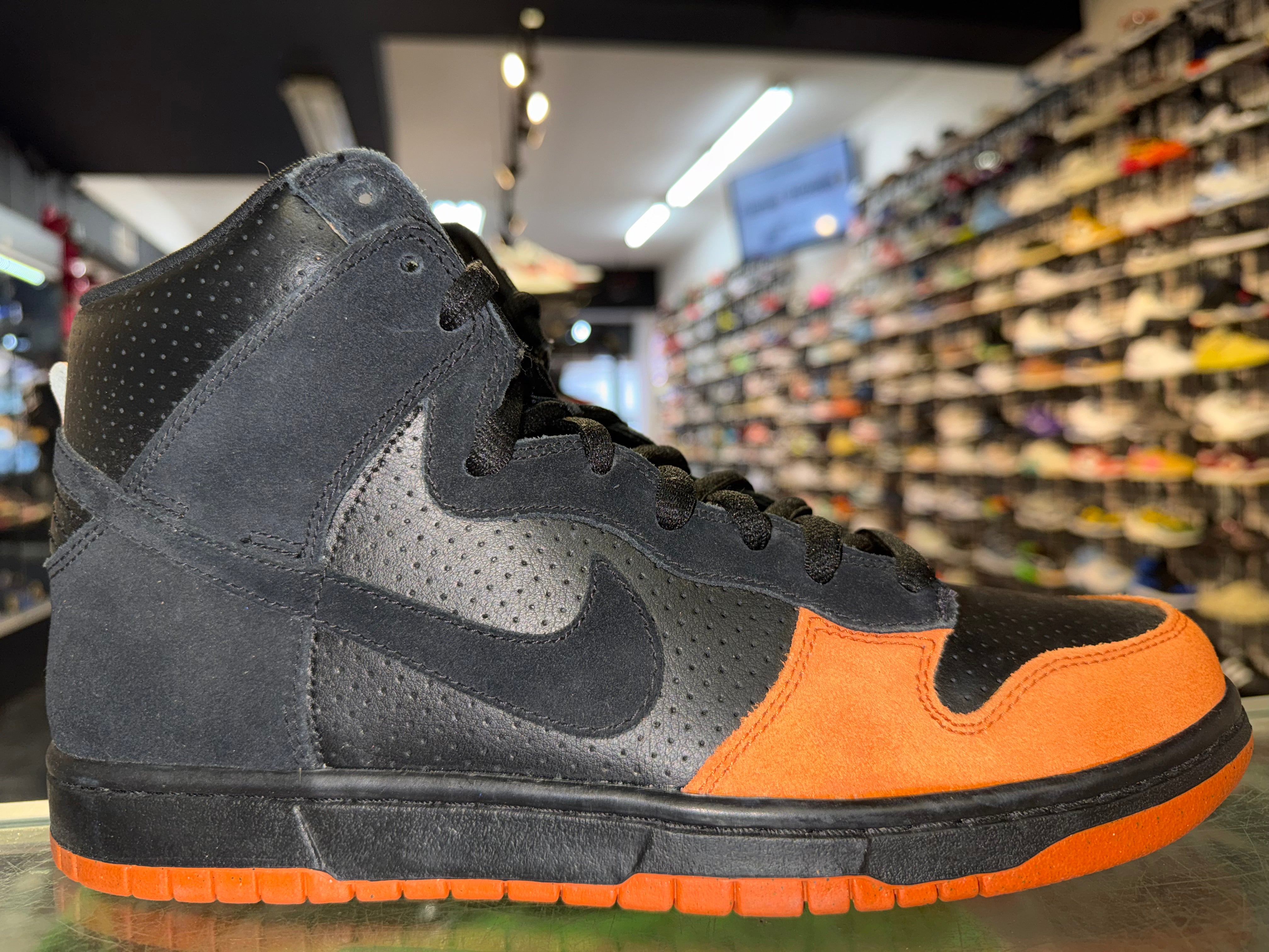 Size 10 Dunk High SB "Black Solar Orange"