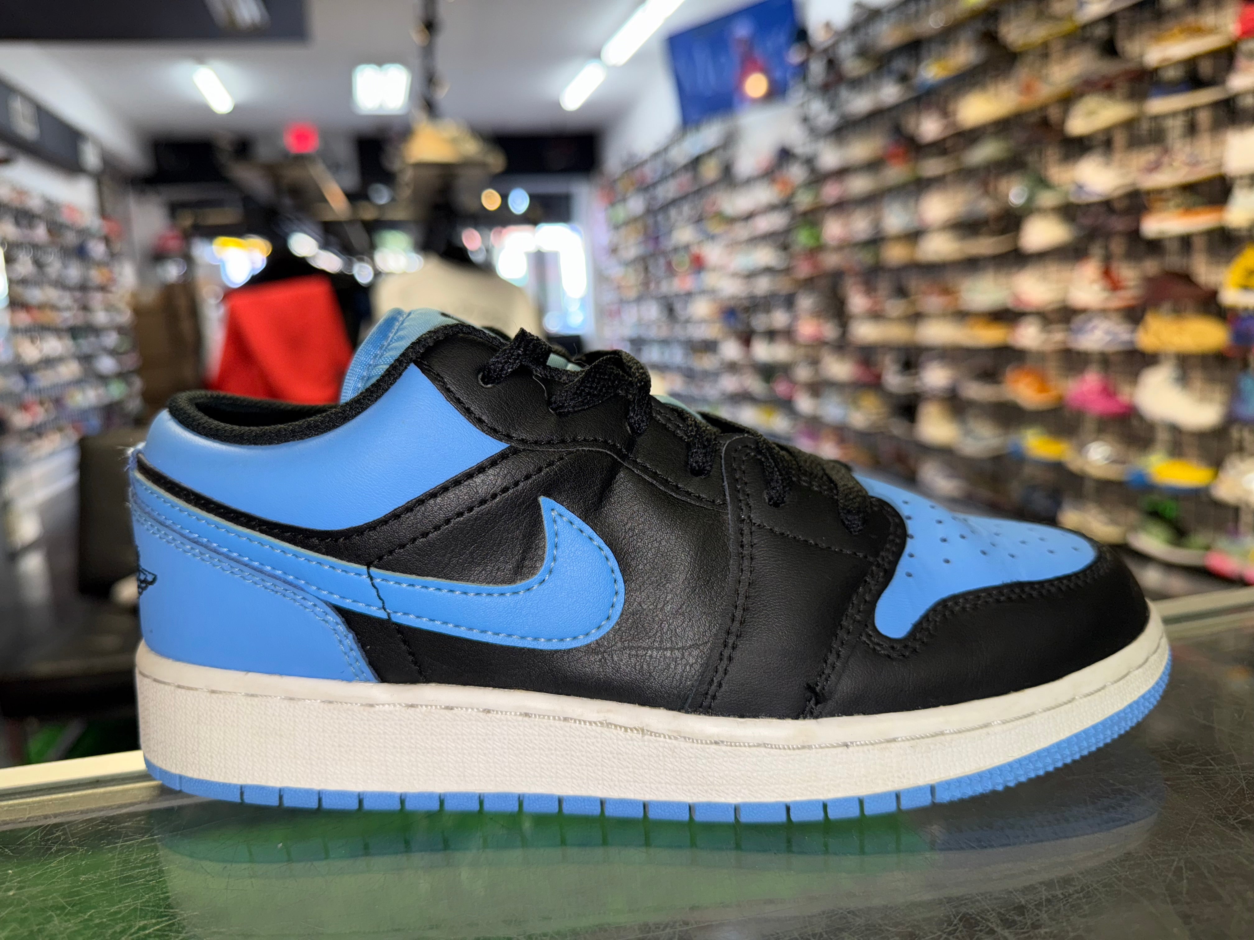 Size 5y Air Jordan 1 Low "University Blue"
