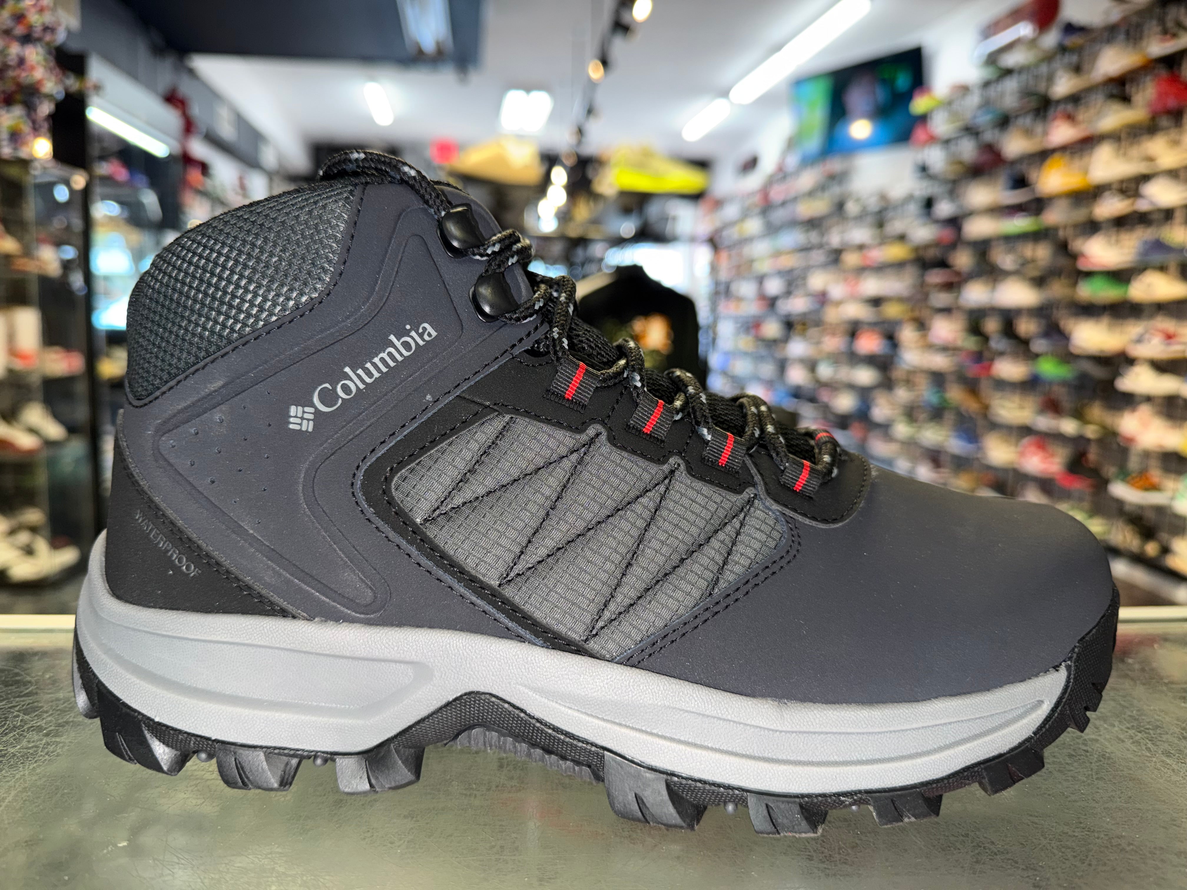 Size 9 Columbia Transverse Hike Waterproof Boot "Graphite" Brand New