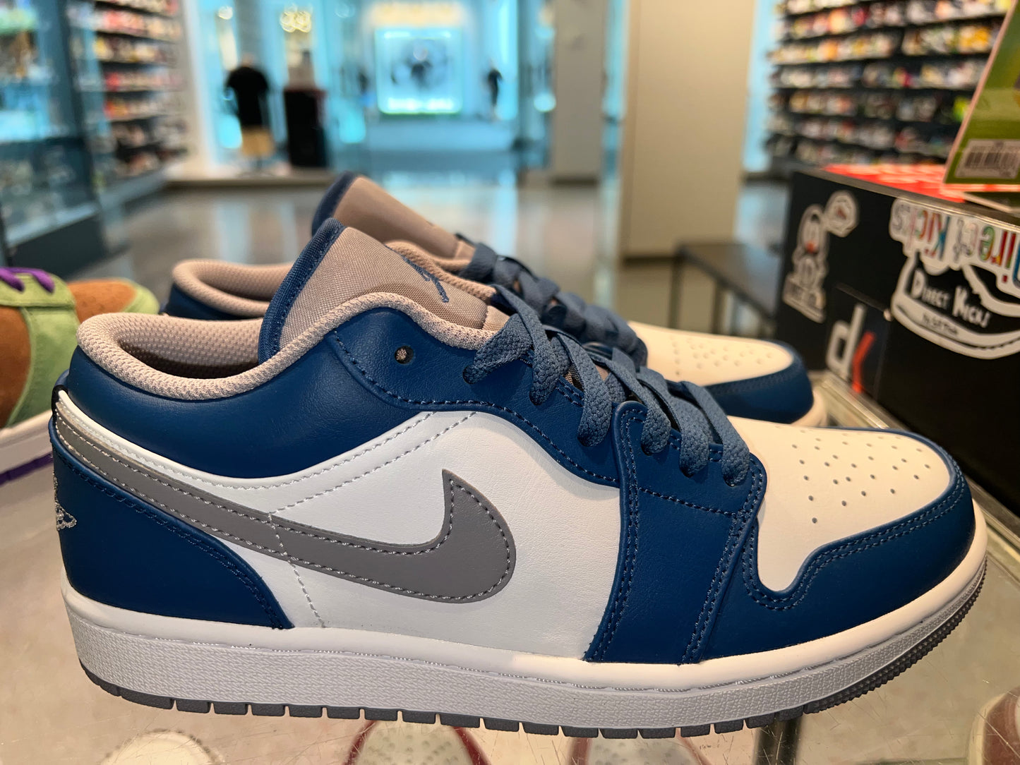 Size 7.5 Air Jordan 1 Low “True Blue” Brand New (Mall)