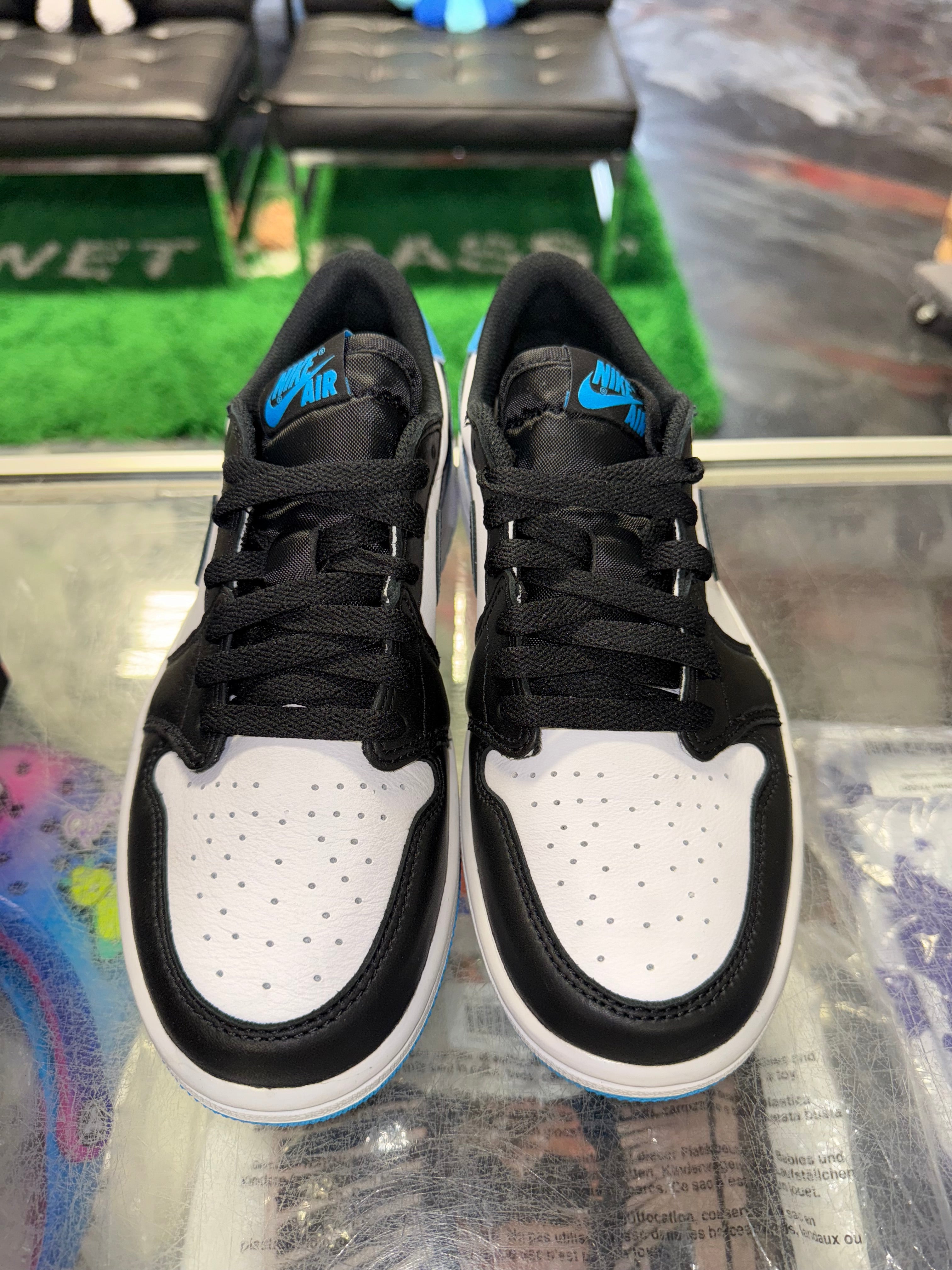 Size 6.5 (8W) Air Jordan 1 "Powder Blue" Brand New