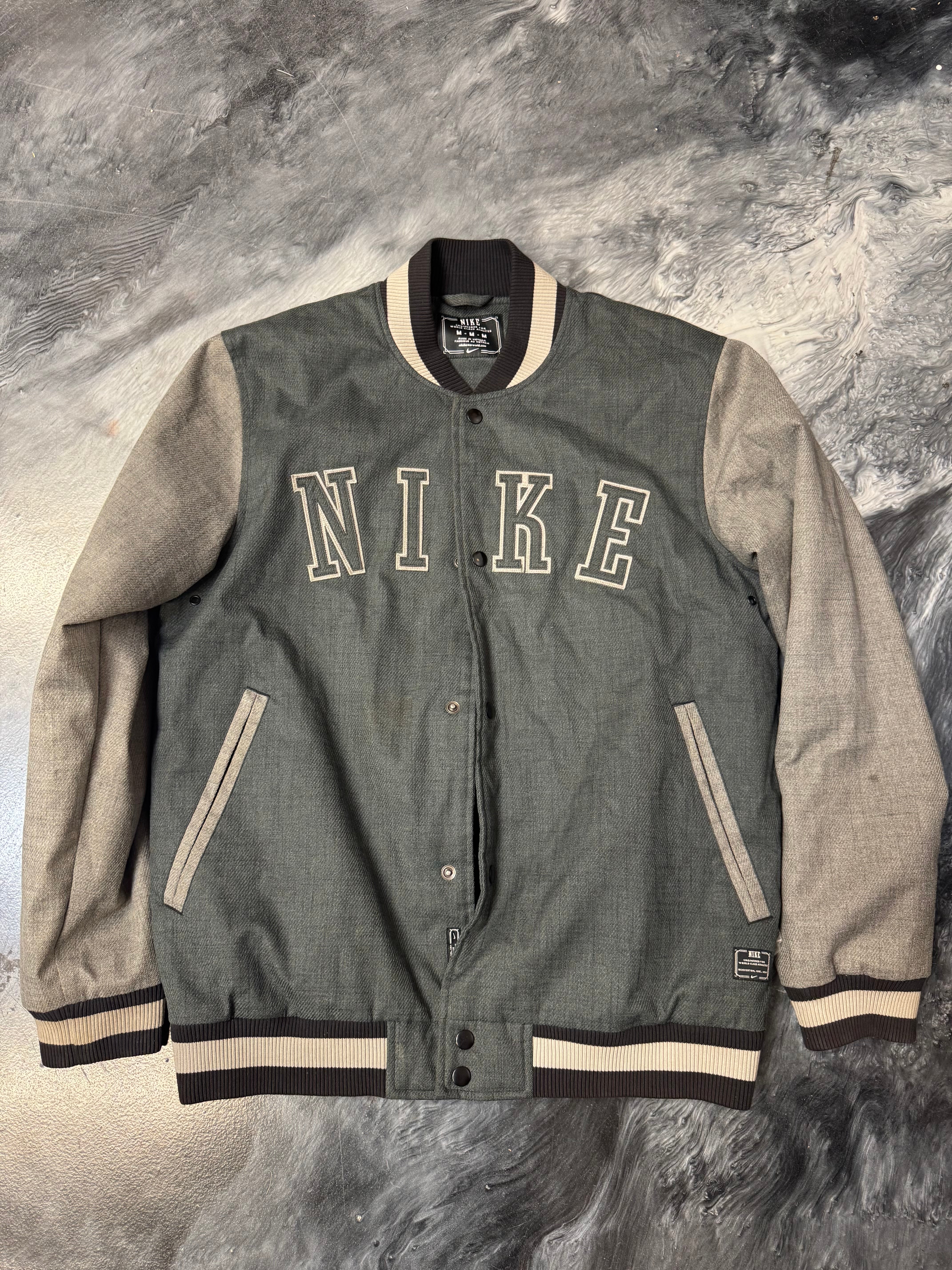 Medium Nike Bomber Jacket