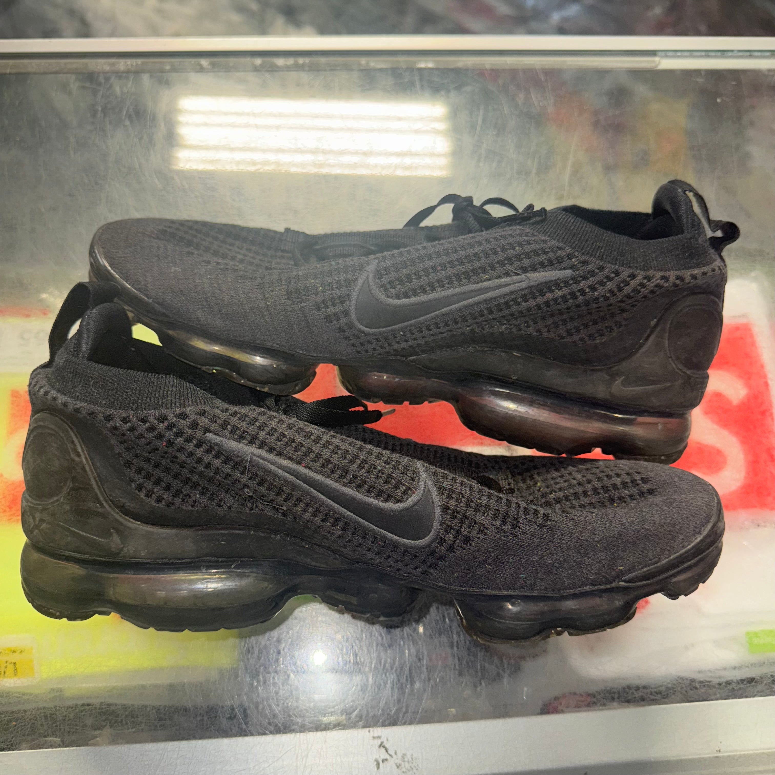 Size 9 Air Vapormax 2021 Flyknit "Black" - NB