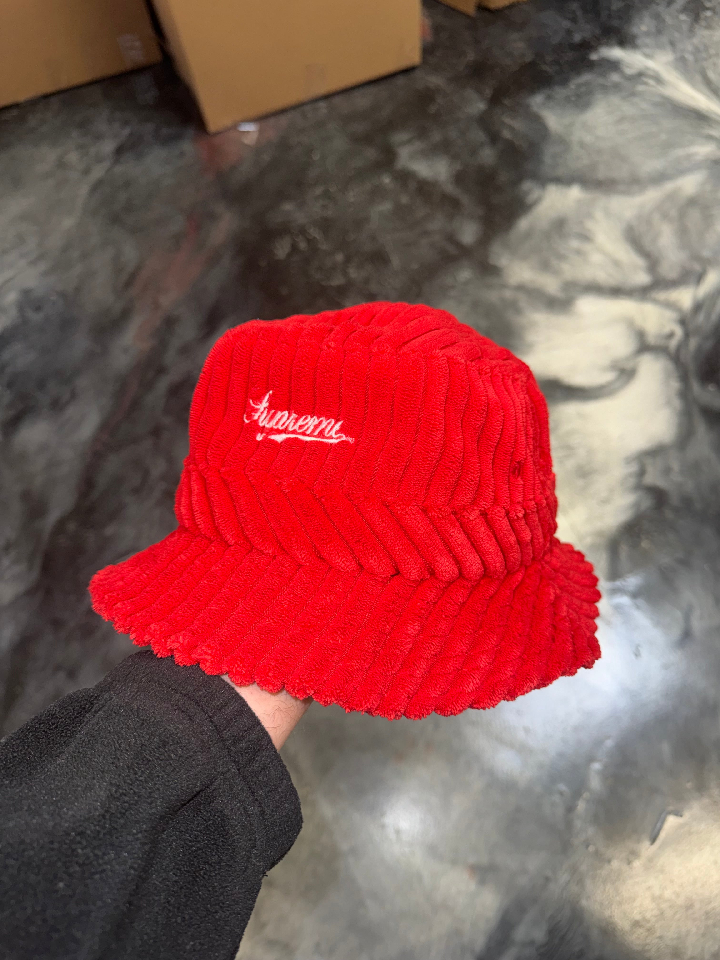 Size S/M Supreme Terry Bucket Hat “Red” – Direct Kicks