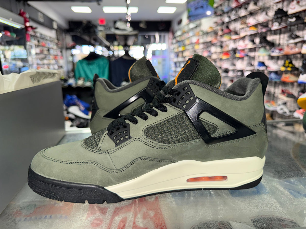 Air Jordan 4 Undefeated sneaker, pre-owned, size 12 – view 4