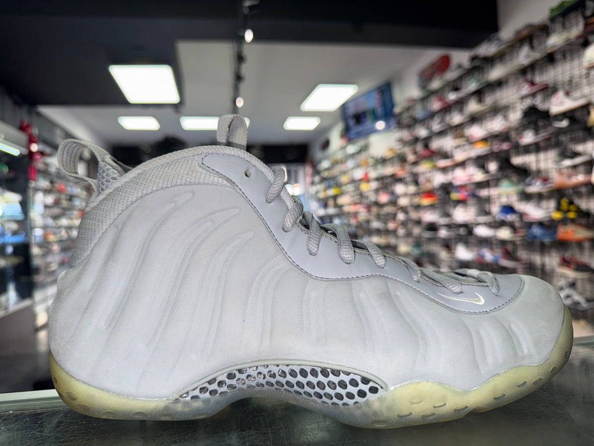 Nike Foamposite One Wolf Grey Suede sneaker, pre-owned, size 11