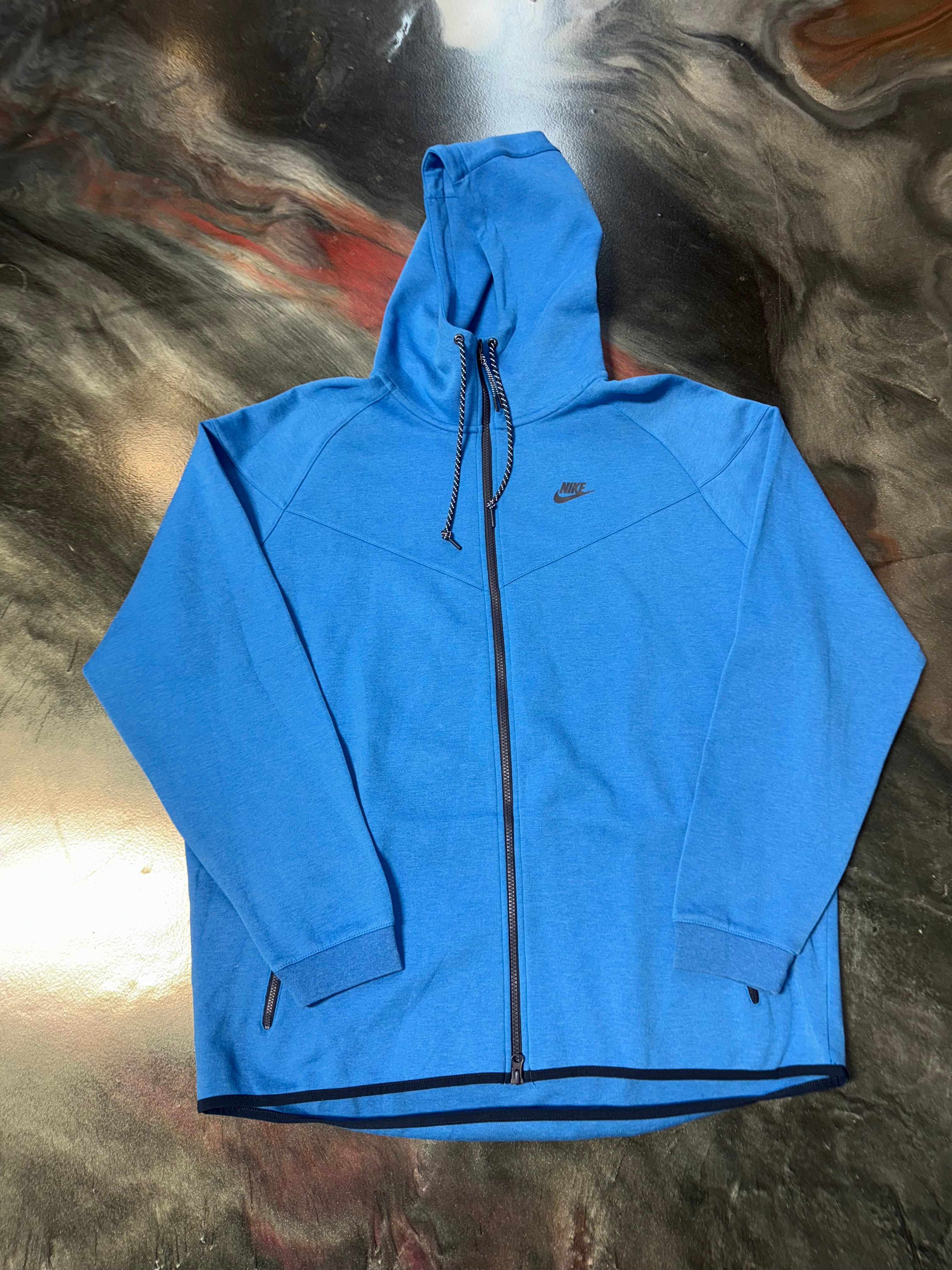 Size 3X/2X Nike Tech Full Suit “Blue” Brand New