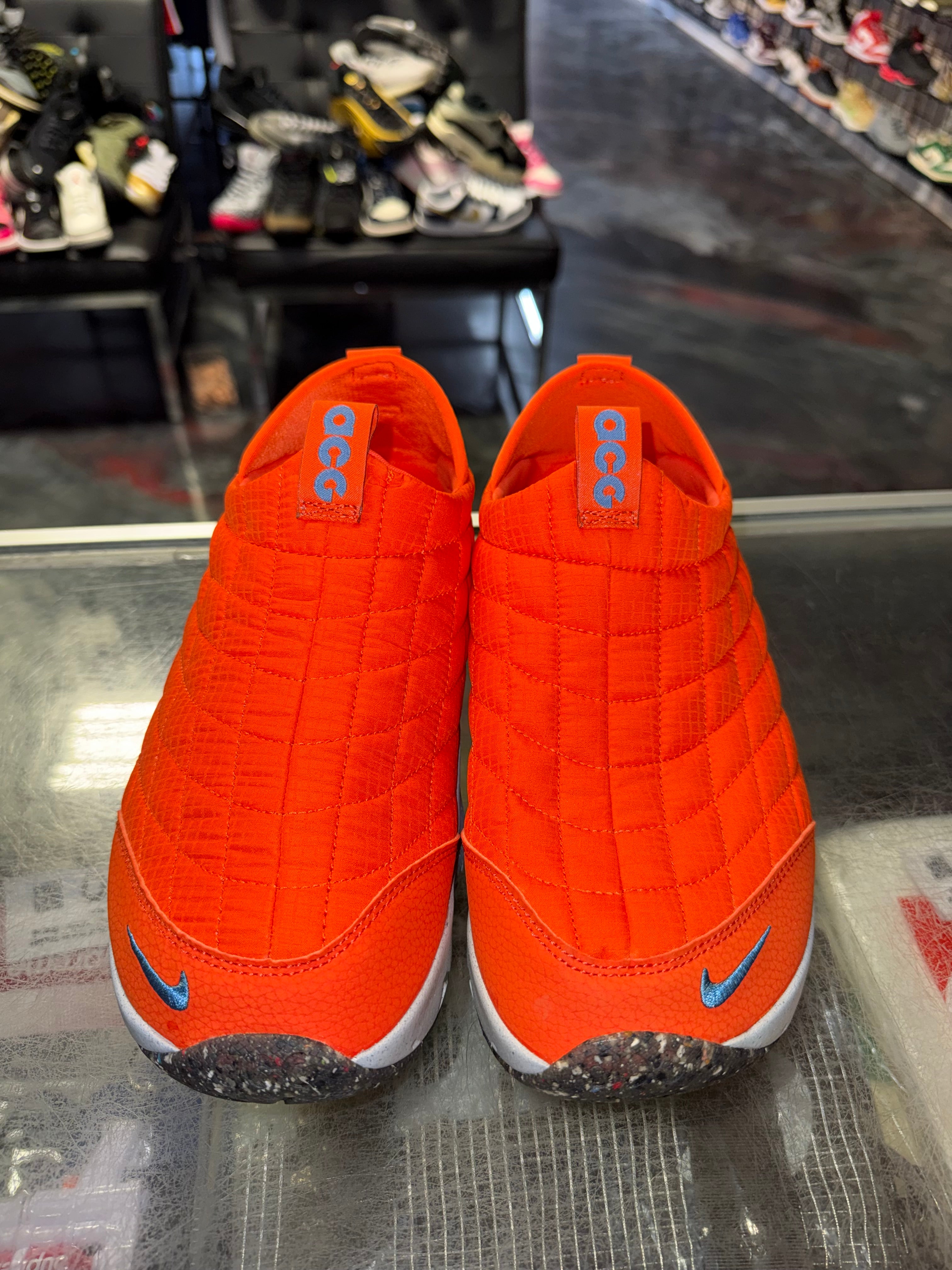 Size 8.5 Nike ACG Moc 3.5 