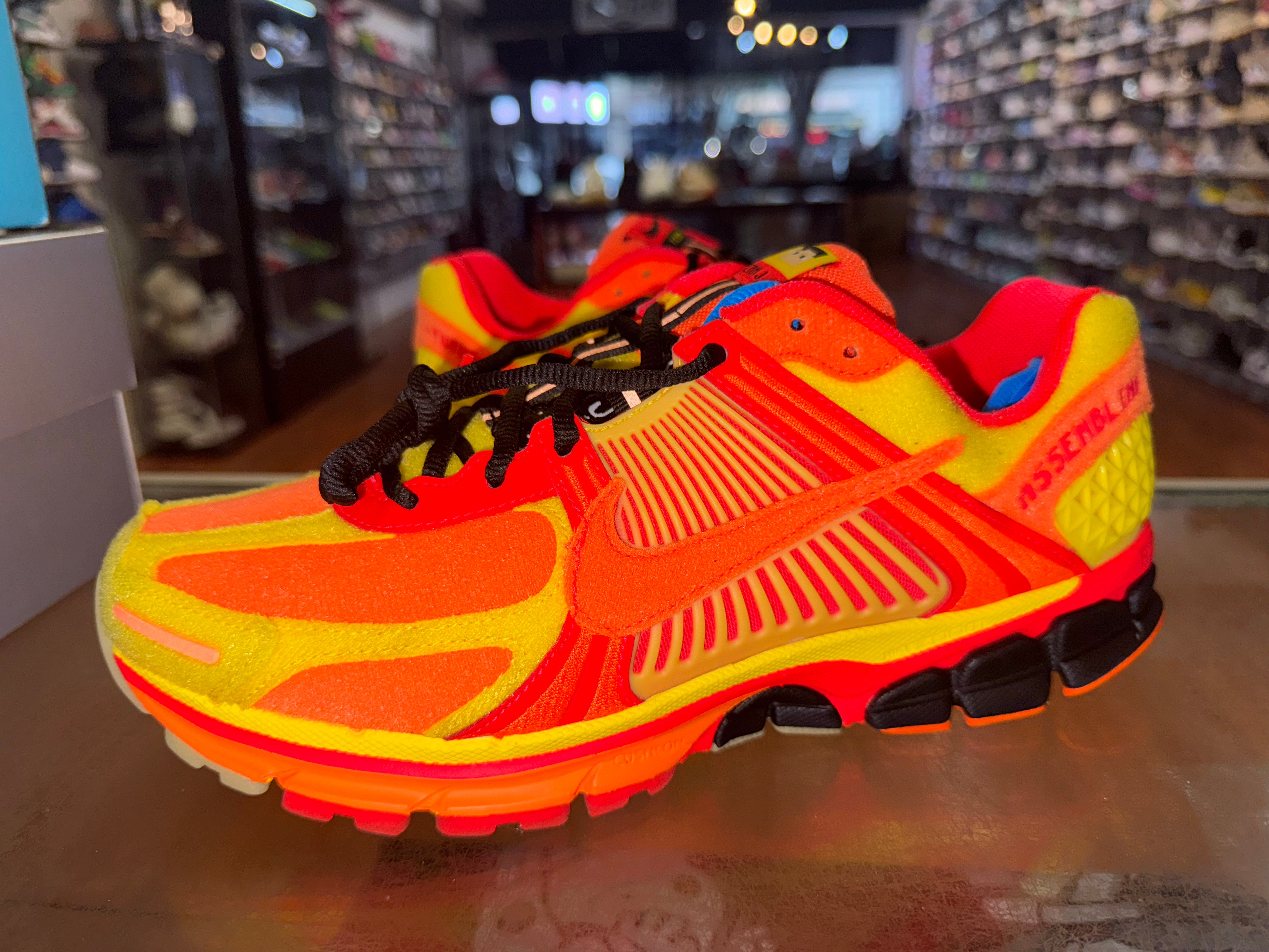 Size 10 Zoom Vomero 5 "Doernbecher"