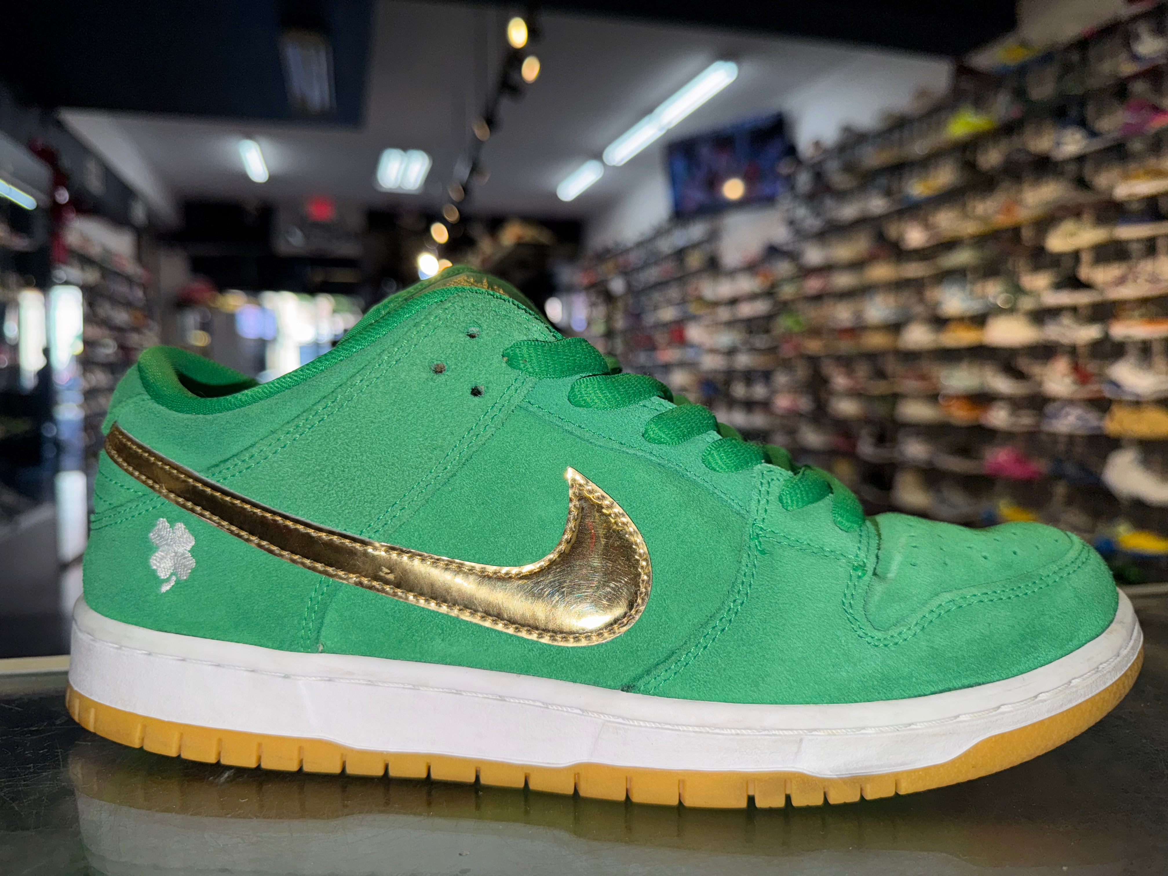 Size 10 Dunk Low SB "St. Patricks Day"