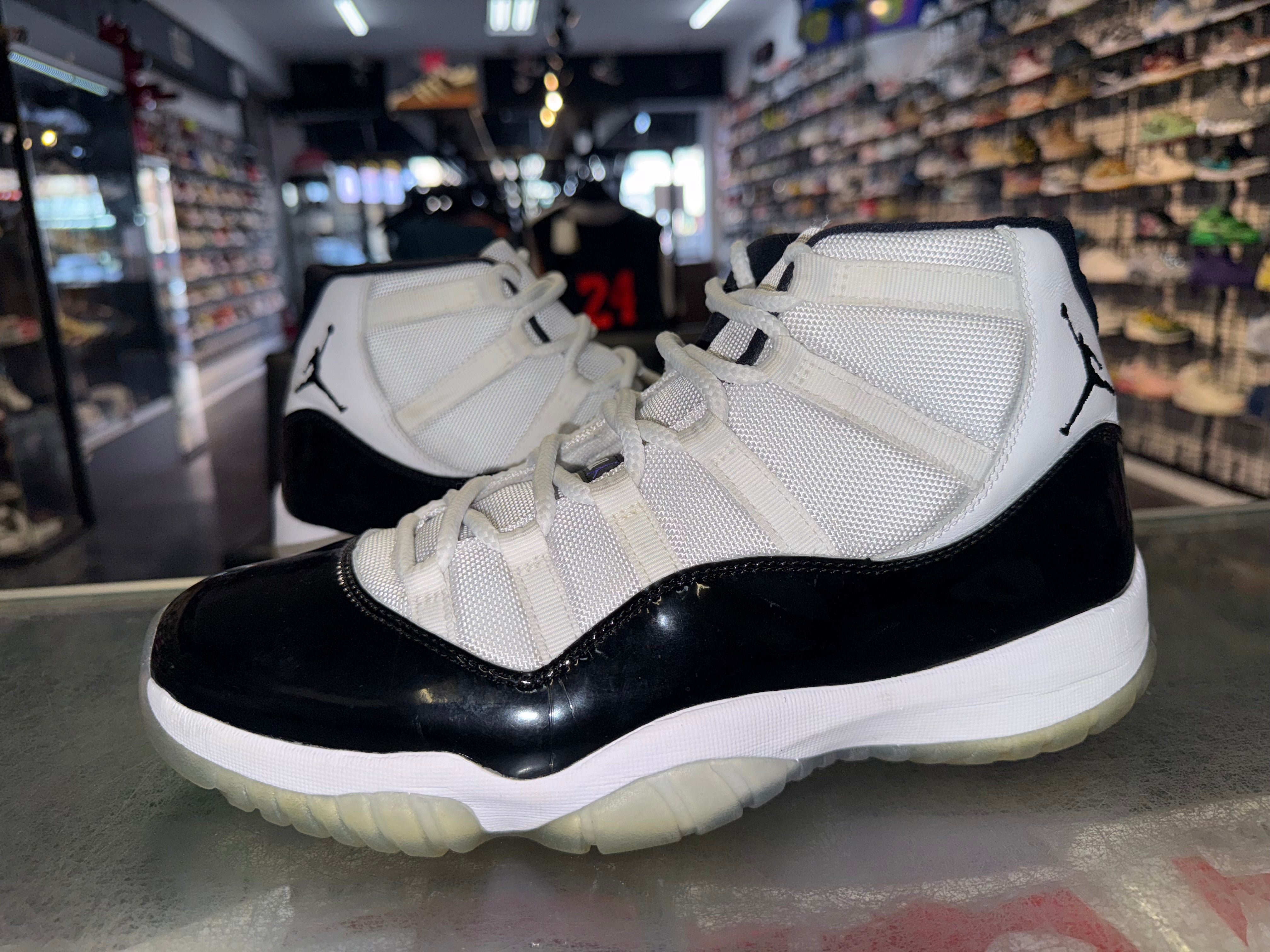 Size 11 Air Jordan 11 "Concord"
