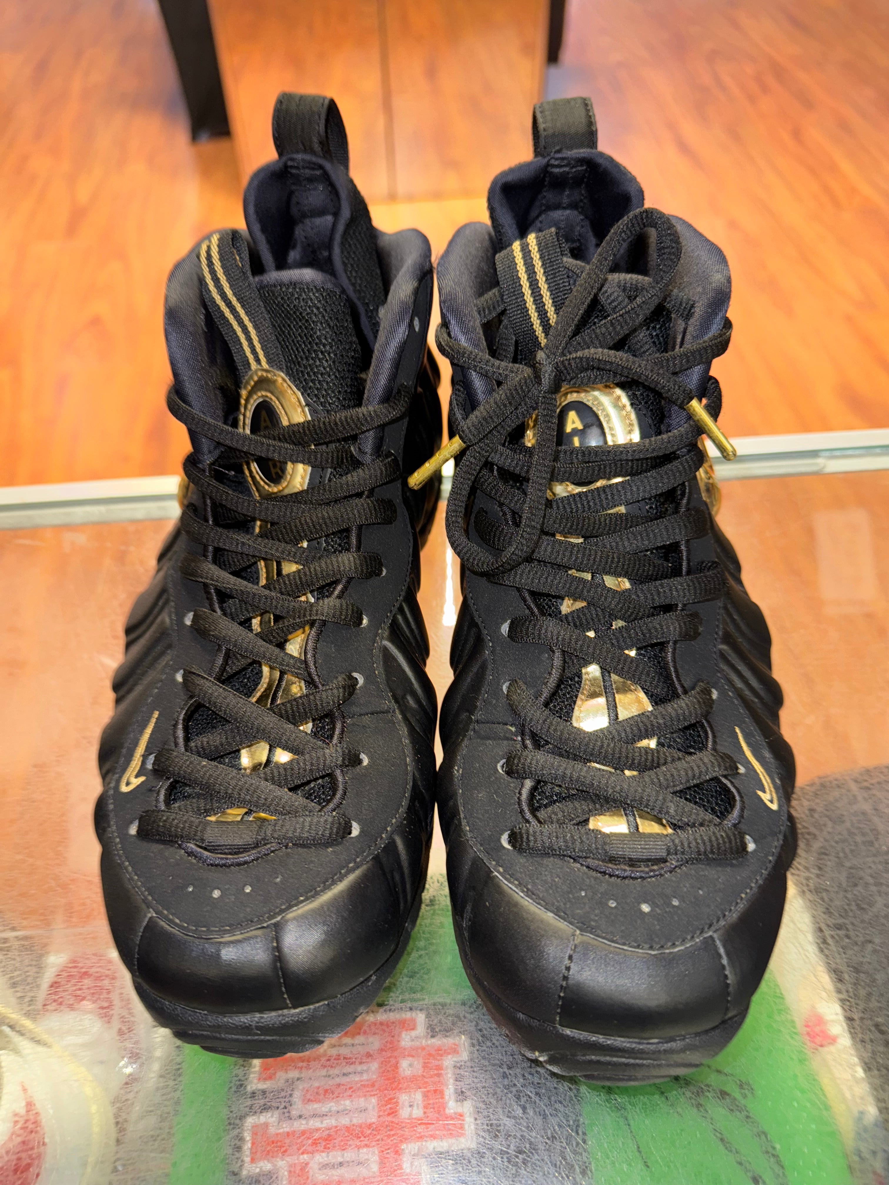 Size 9.5 Foamposite Pro "Black Metallic Gold"