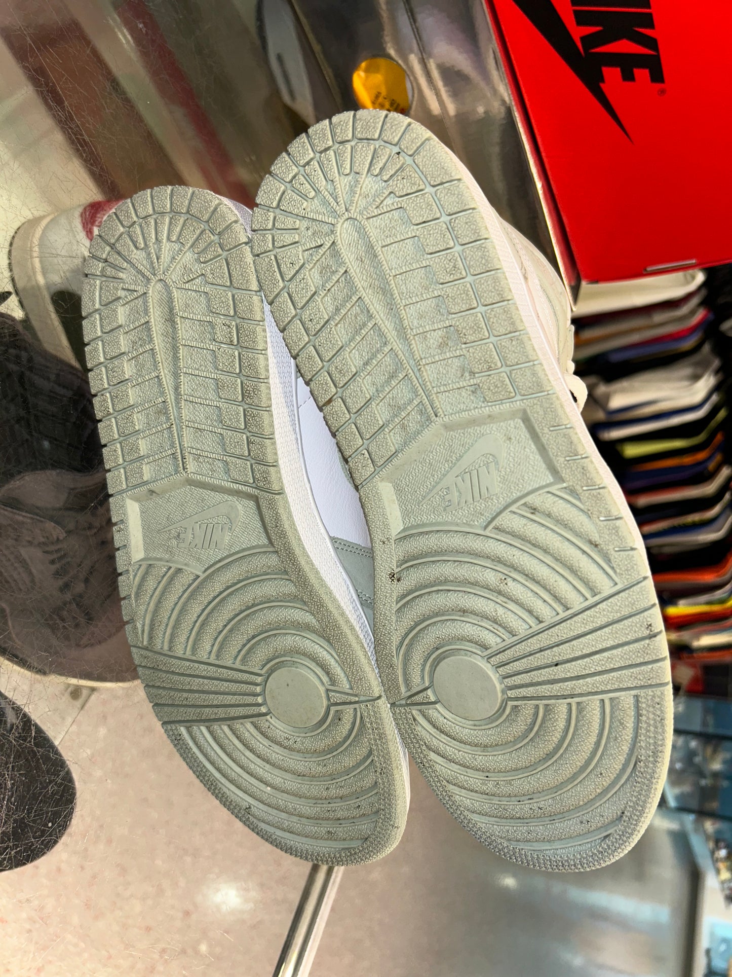 Size 9 (10.5W) Air Jordan 1 “Seafoam” (Mall)