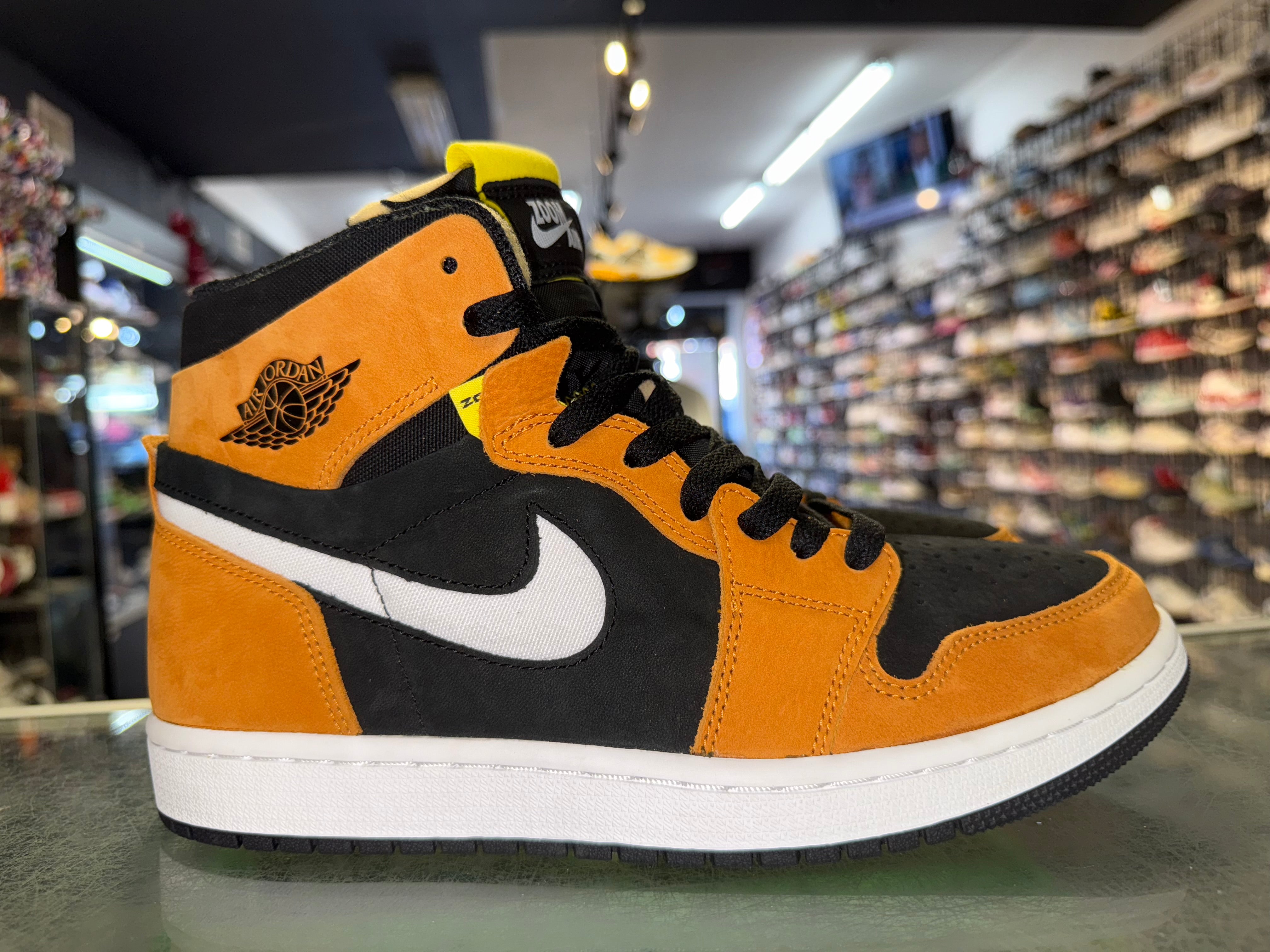 Size 8 Air Jordan 1 Zoom Air CMFT "Black Monarch" Brand New