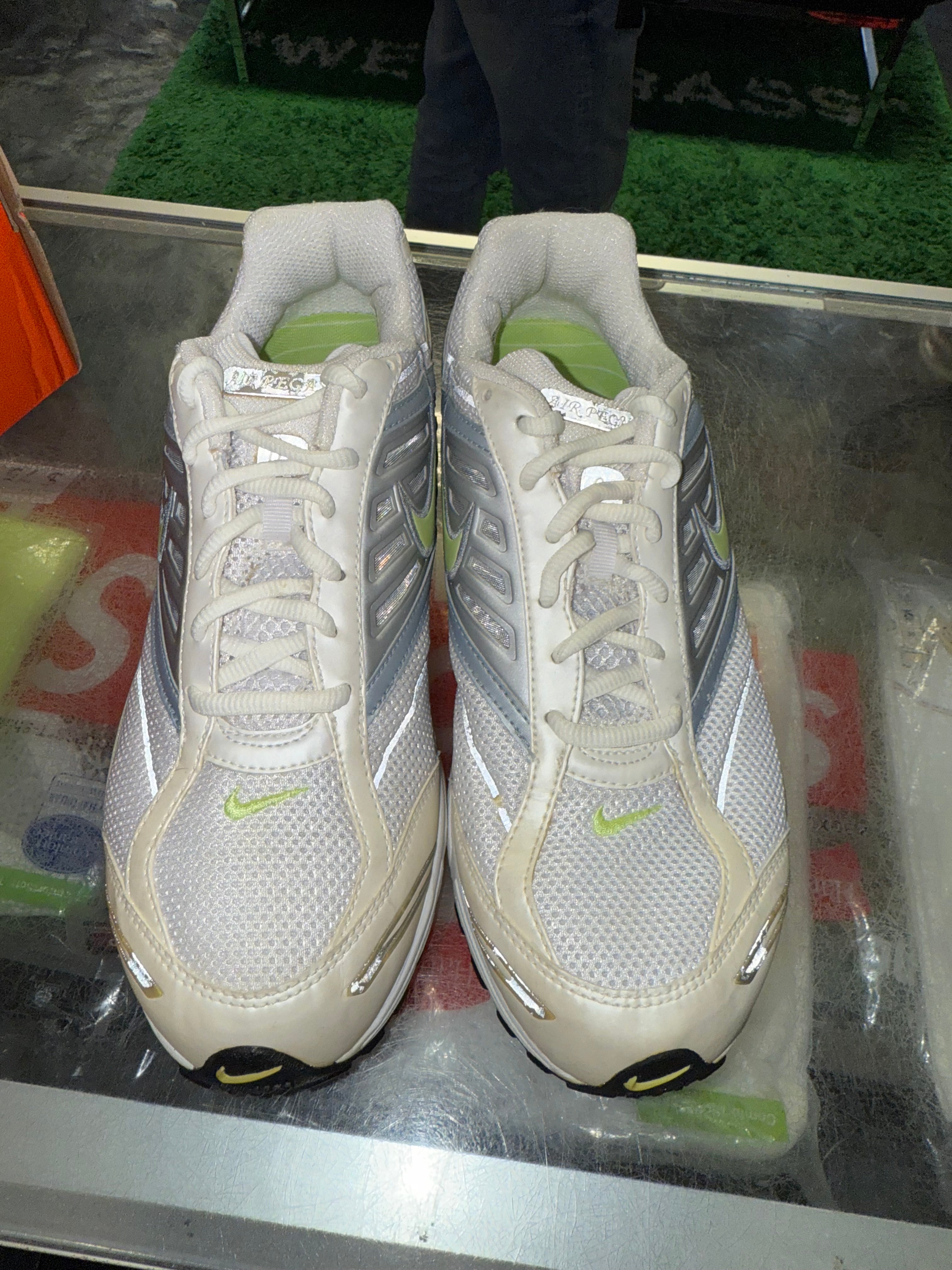 Size 8.5 (10W) Niek Air Pegasus 2005 NEW