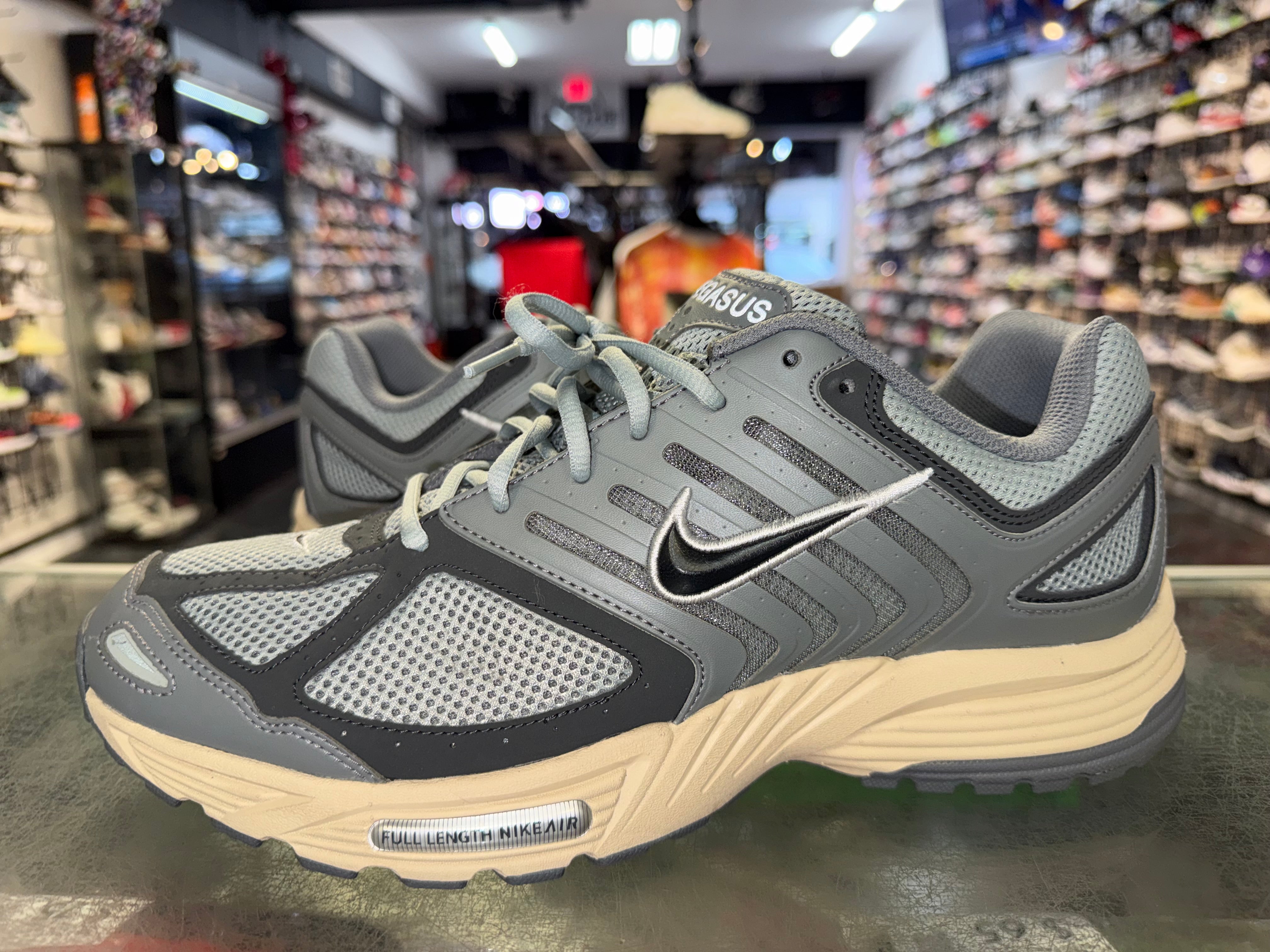 Size 12 Air Peg 2K5 "Light Pumice"