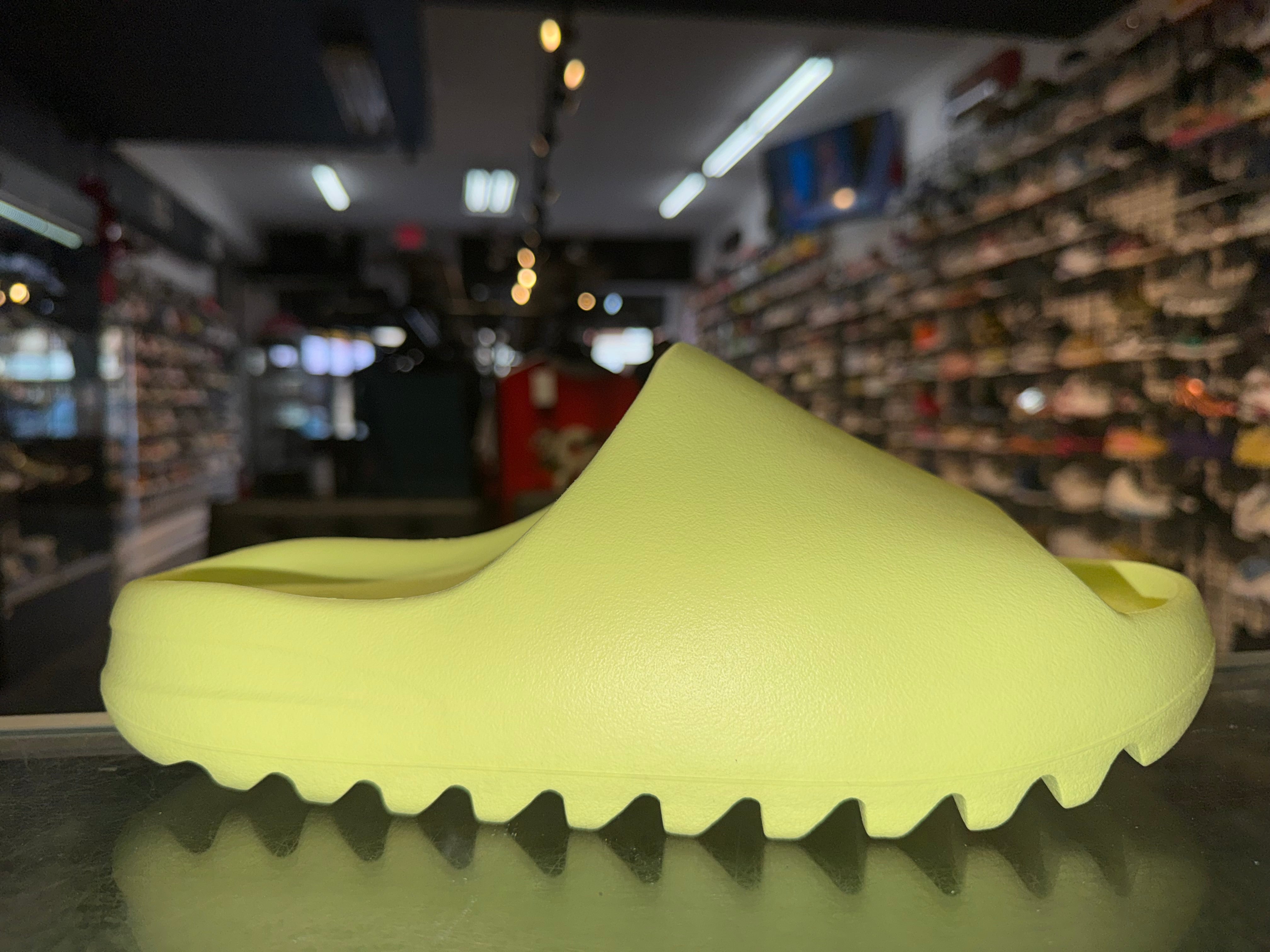 Size 9 Adidas Yeezy Slide "Glow" Brand New