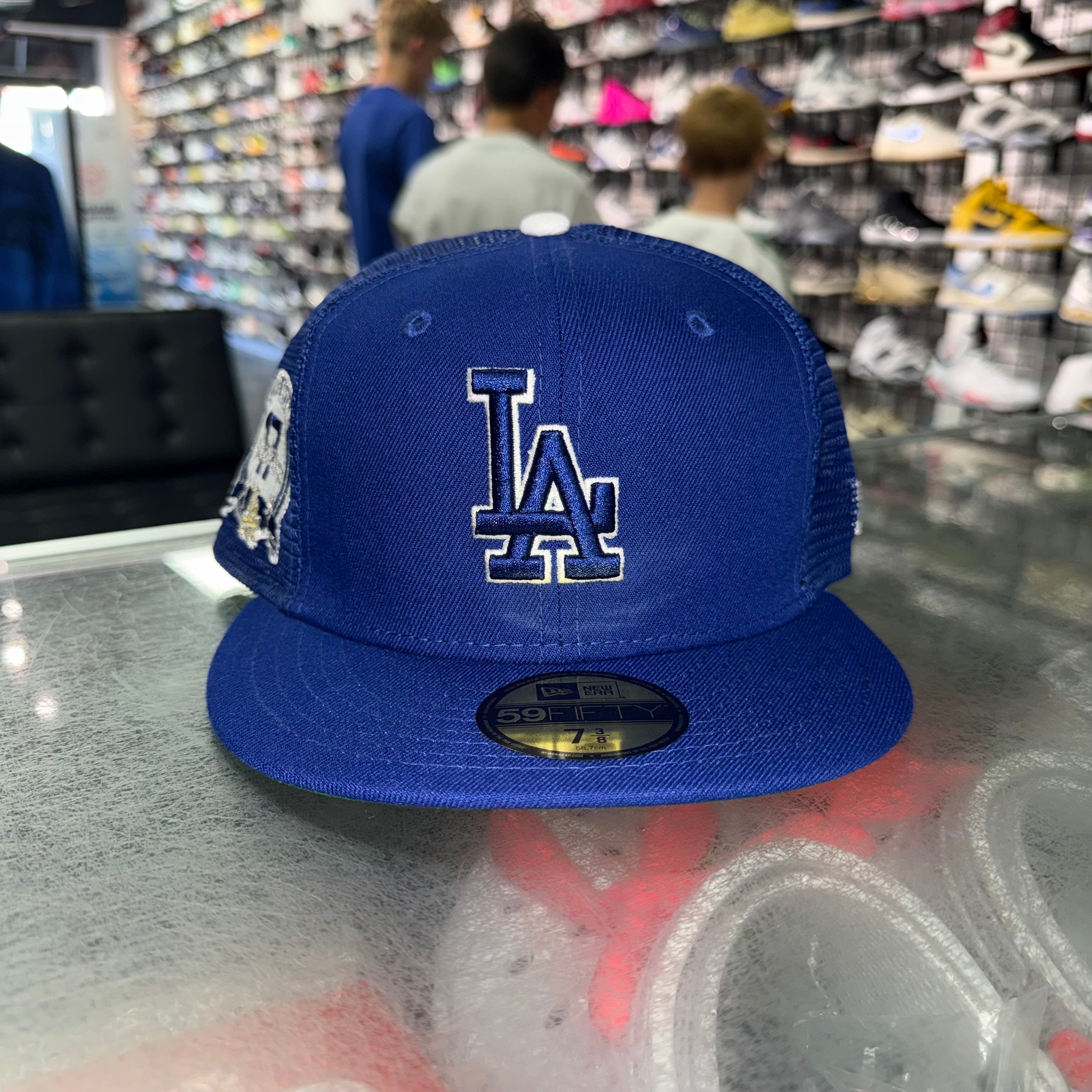 Size 7 3/8 New Era Fitted Hat “Dodgers Mesh Back” Brand New