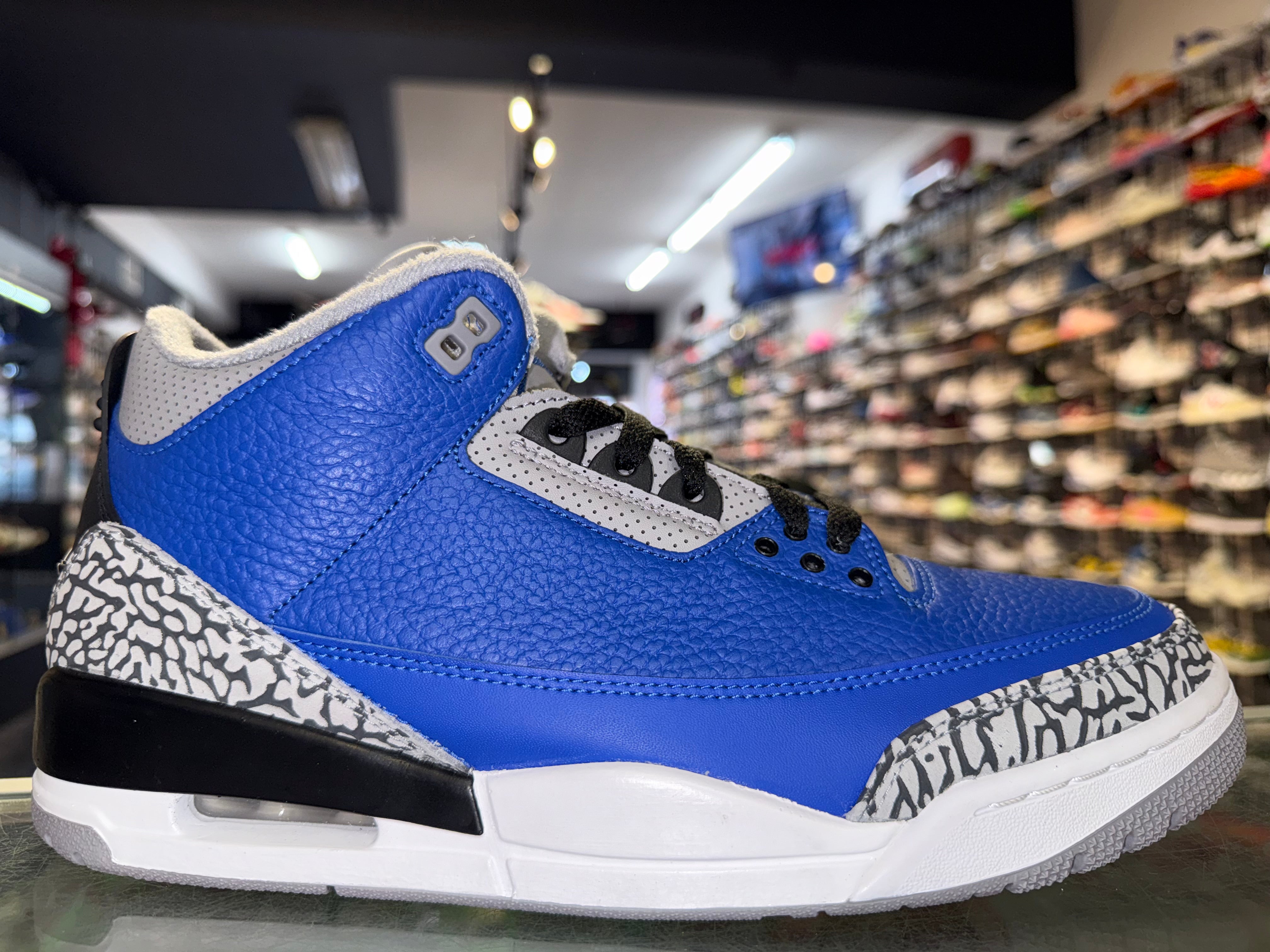 Size 10.5 Air Jordan 3 "Varsity Royal" Brand New