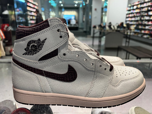 Size 9 Air Jordan 1 “A Ma Maniere” Brand New (Mall)