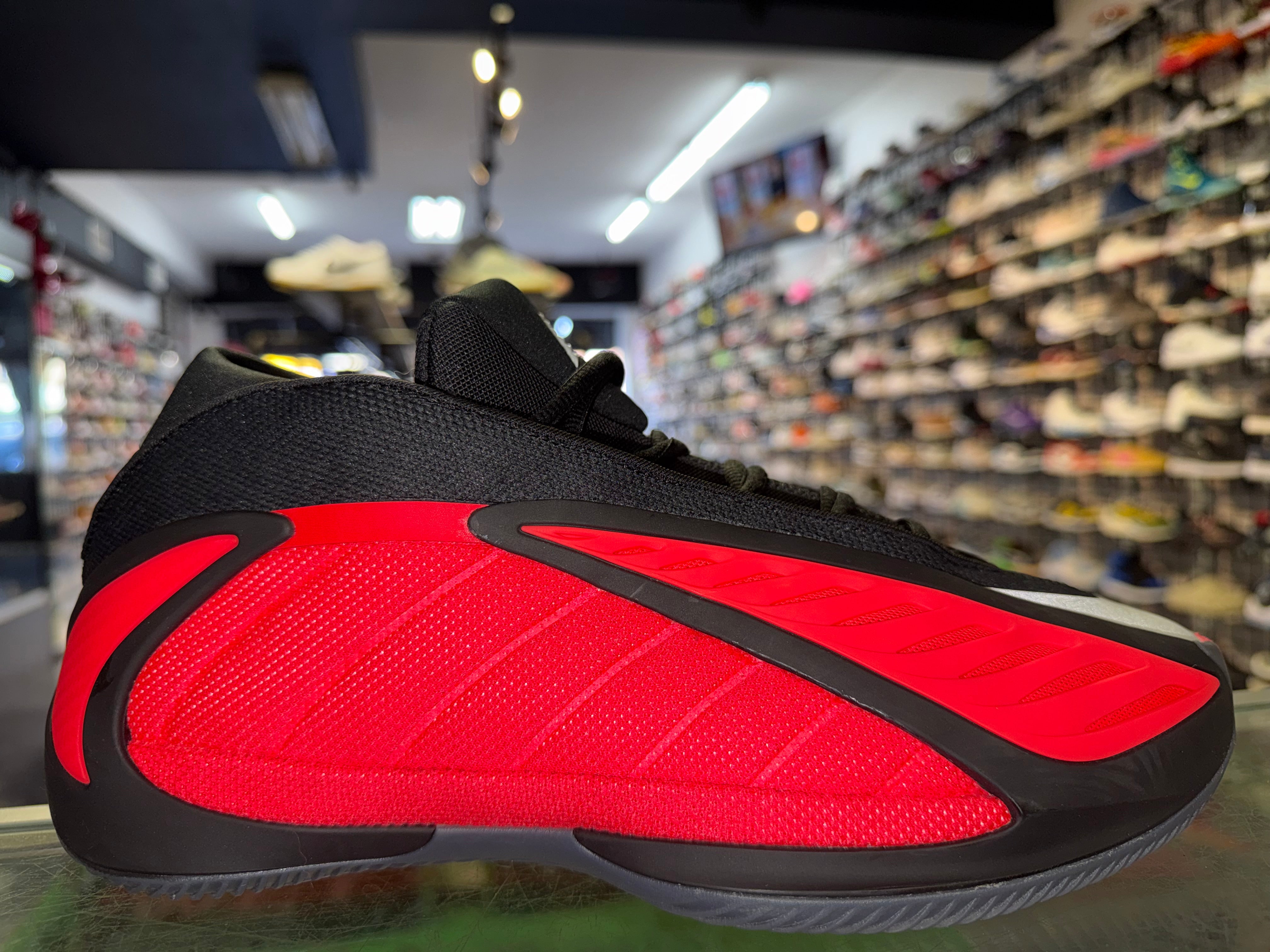 Size 9 Adidas AE 2 "Christmas"