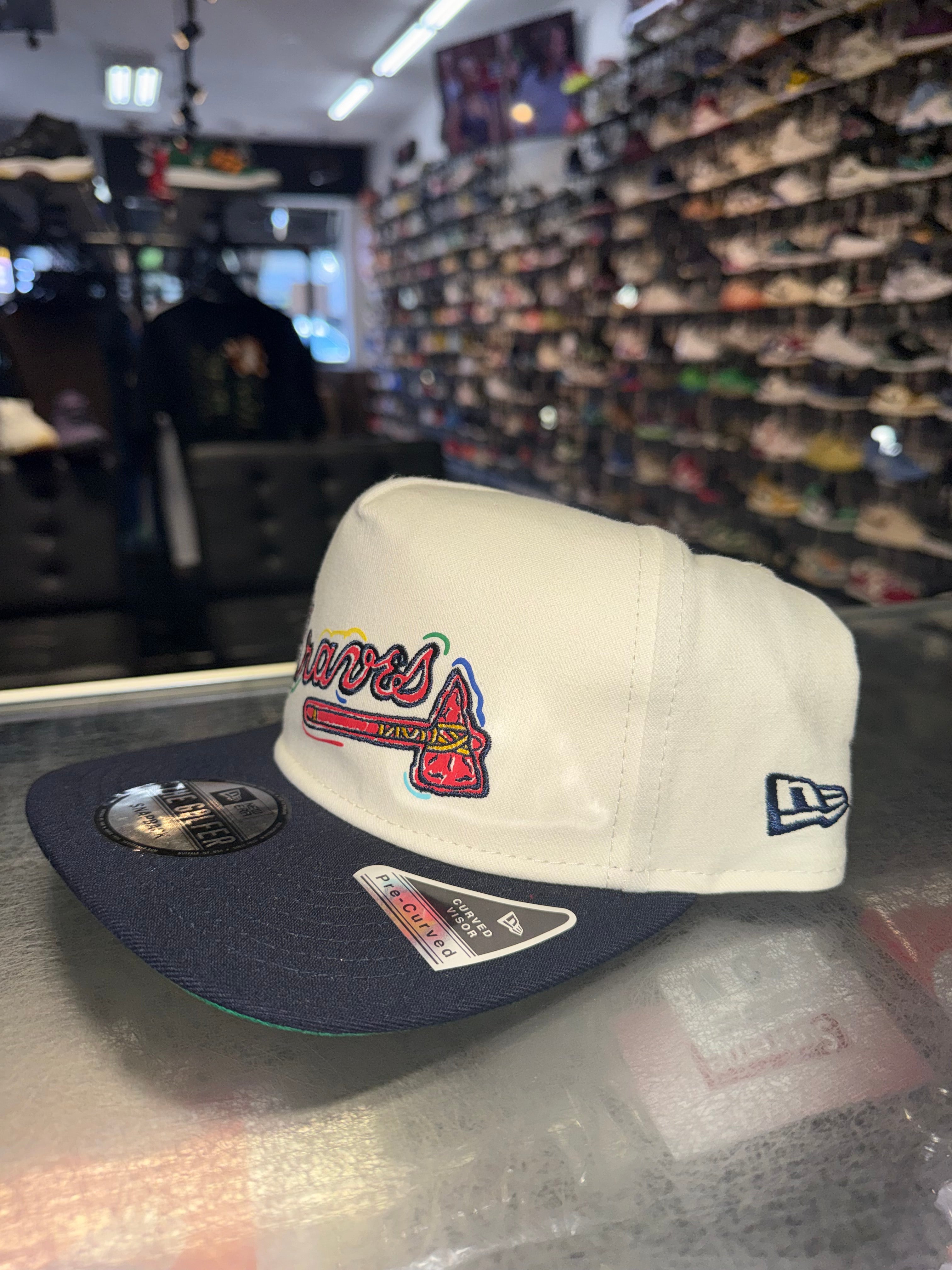 Size OS New Era SnapBack Hat “Braves” Brand New