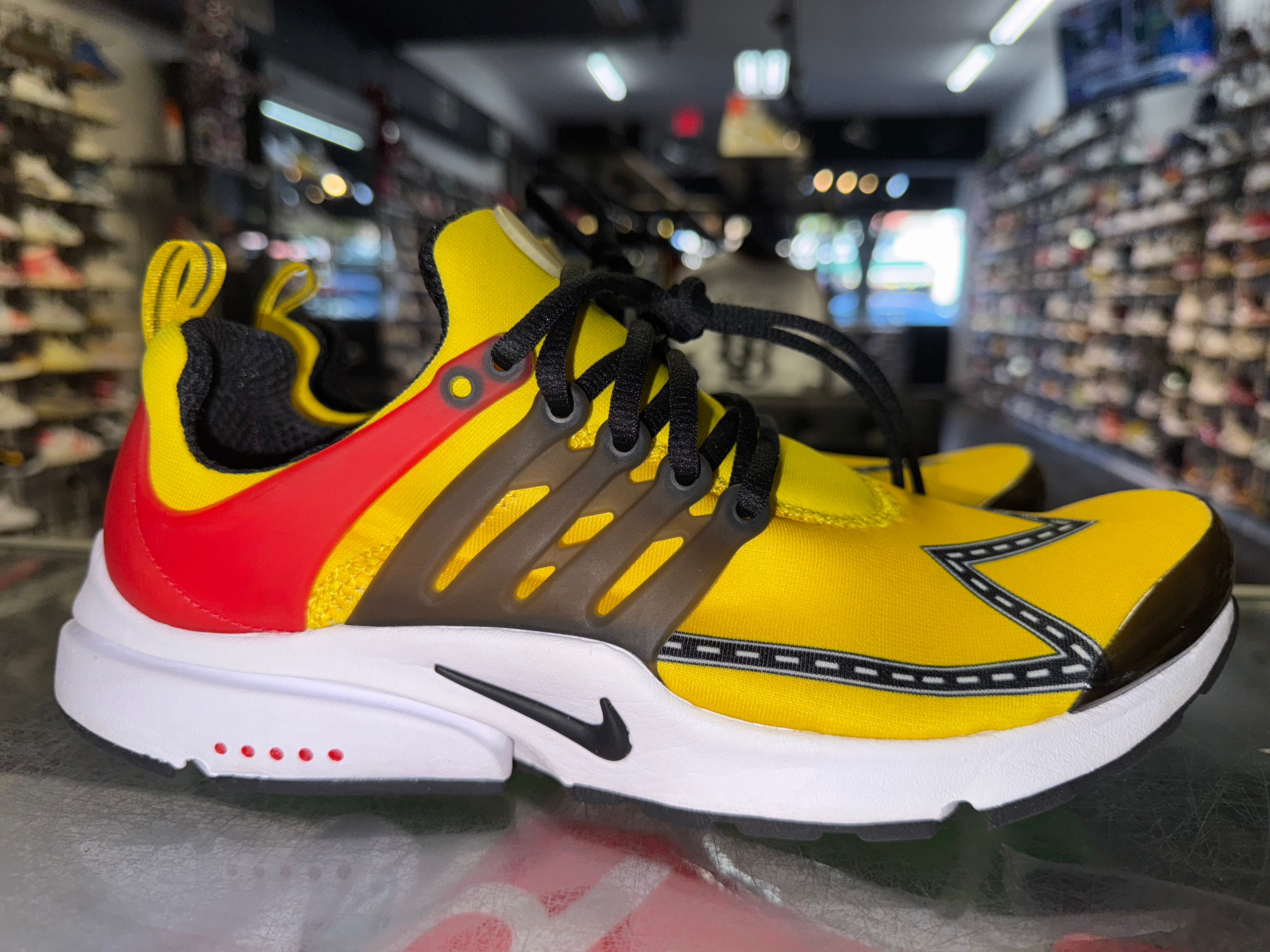 Size 10 Air Presto "Road Race"