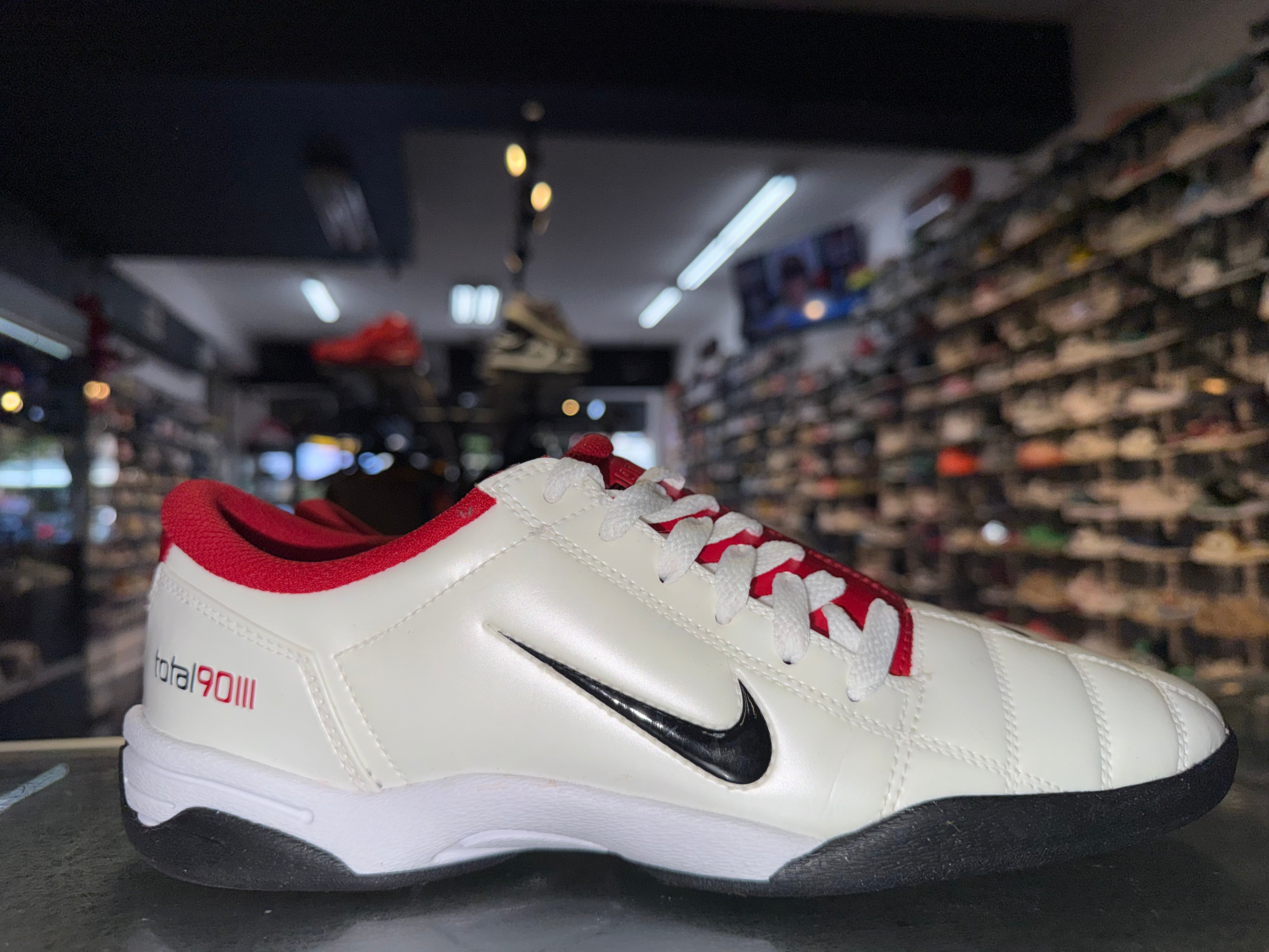 Size 8.5 Nike Total 90 3 “Gym Red”