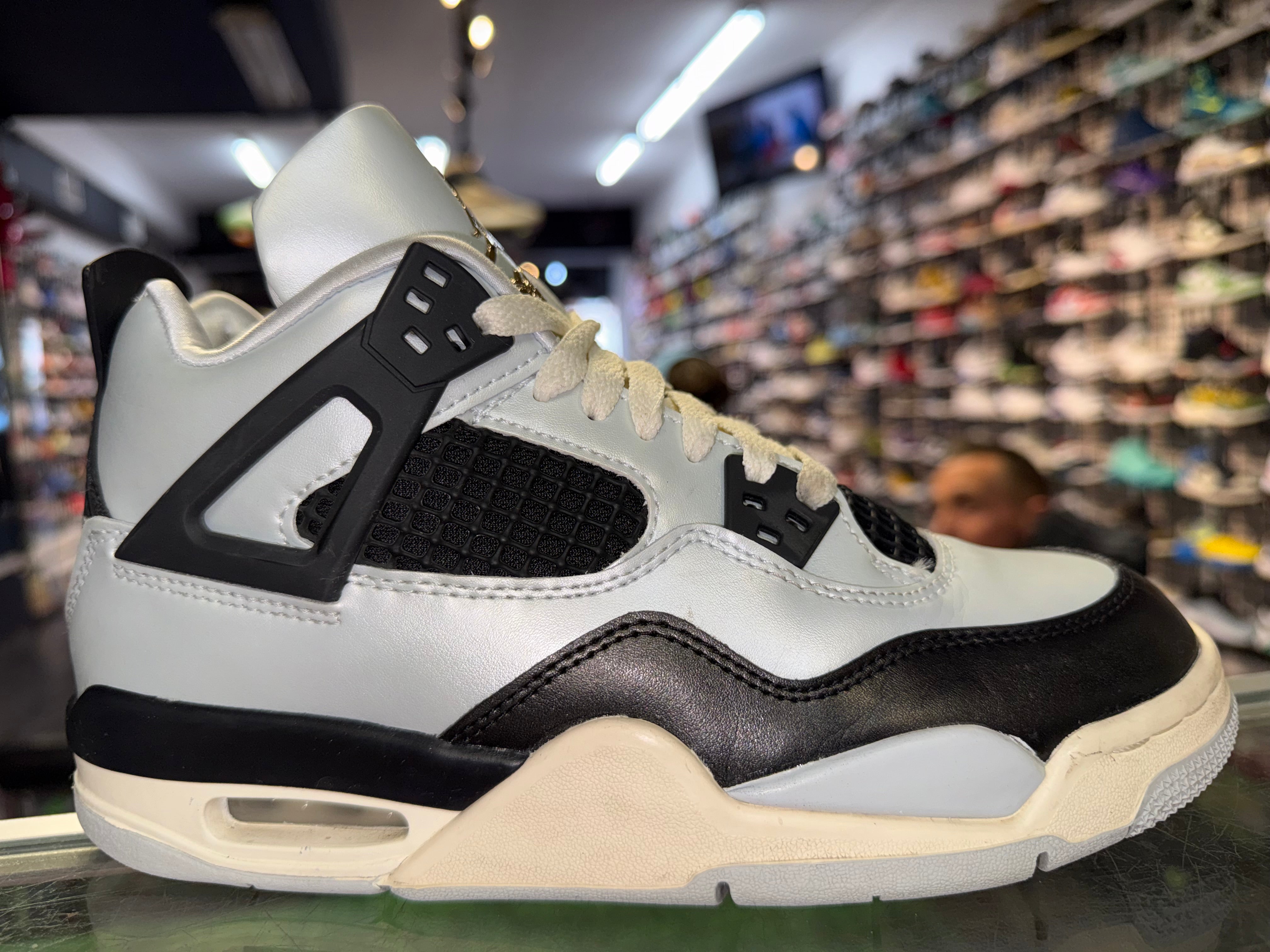 Size 5y Air Jordan 4 "Platinum Gold"