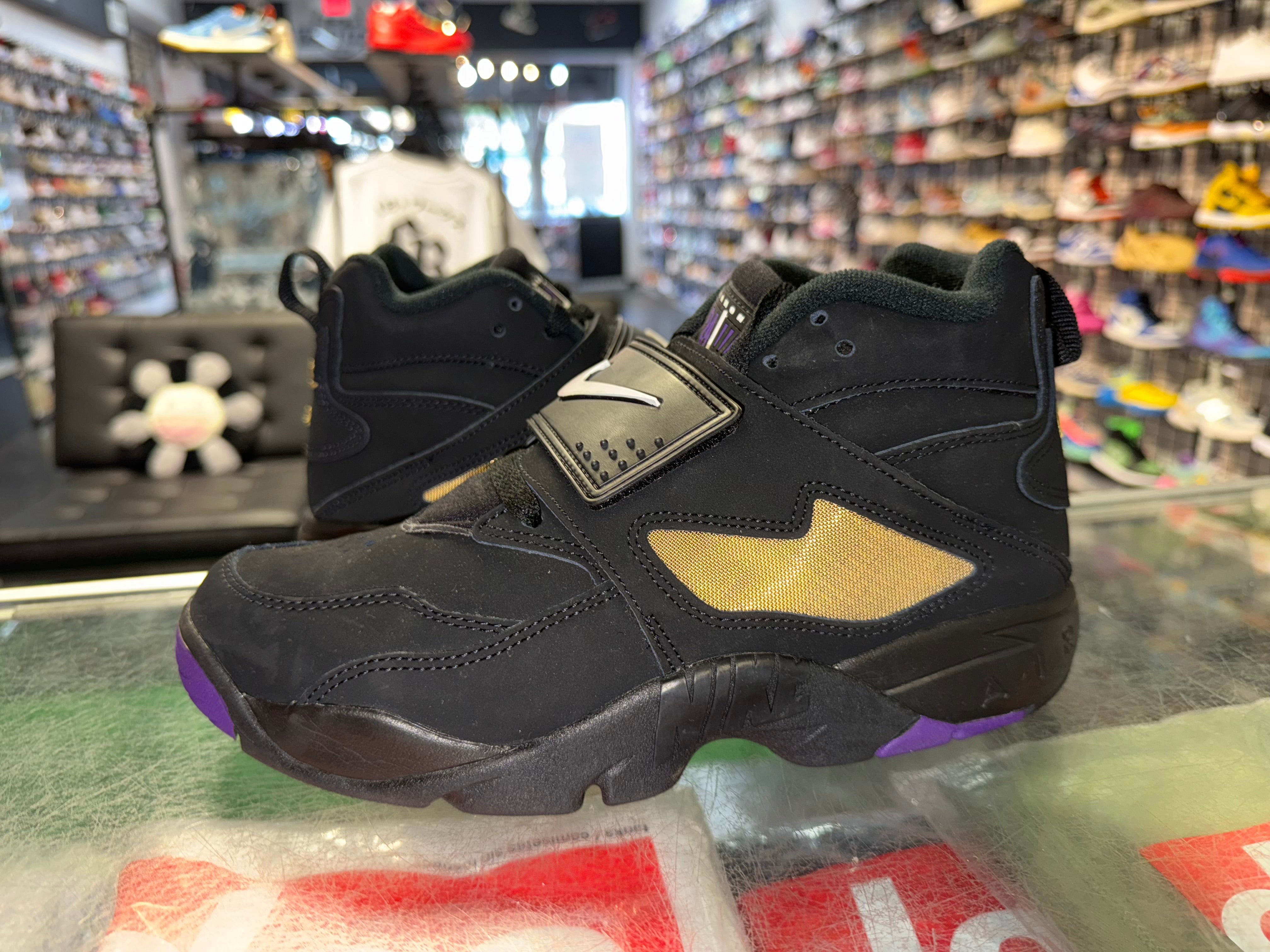 Size 8 Air Diamond Turf "Ravens"
