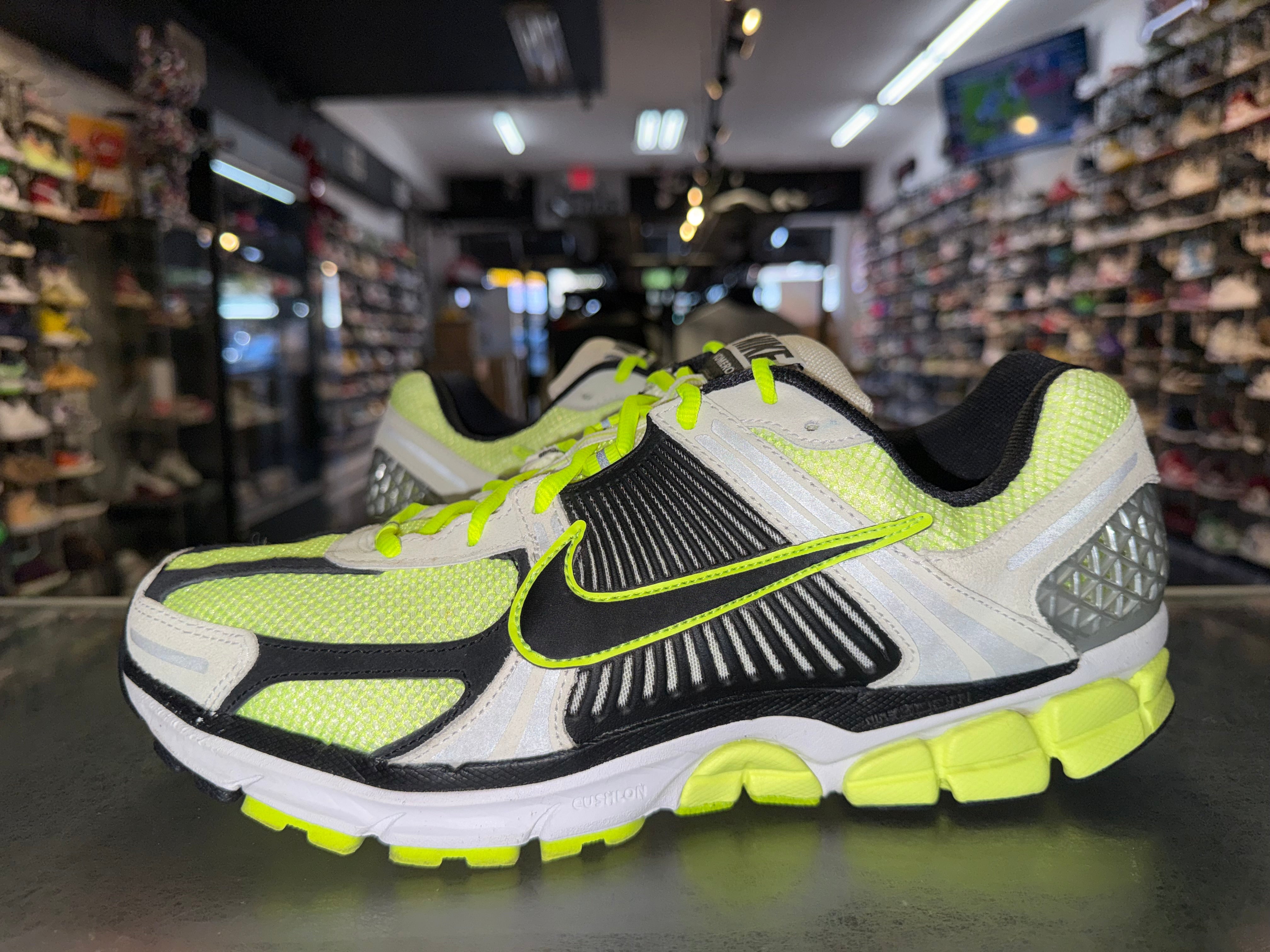 Size 13 Zoom Vomero 5 "Life Lime"