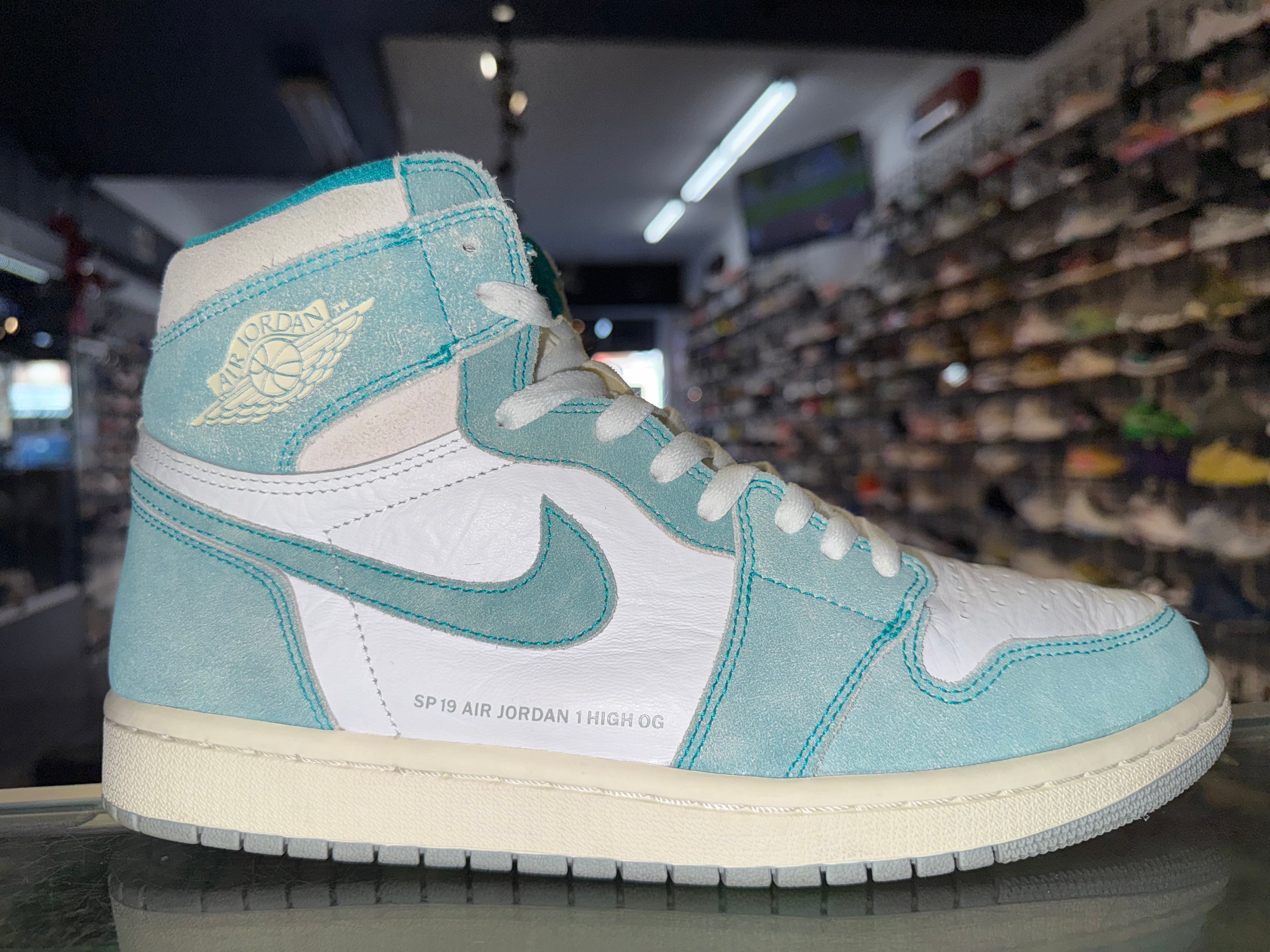 Size 10.5 Air Jordan 1 "Turbo Green"