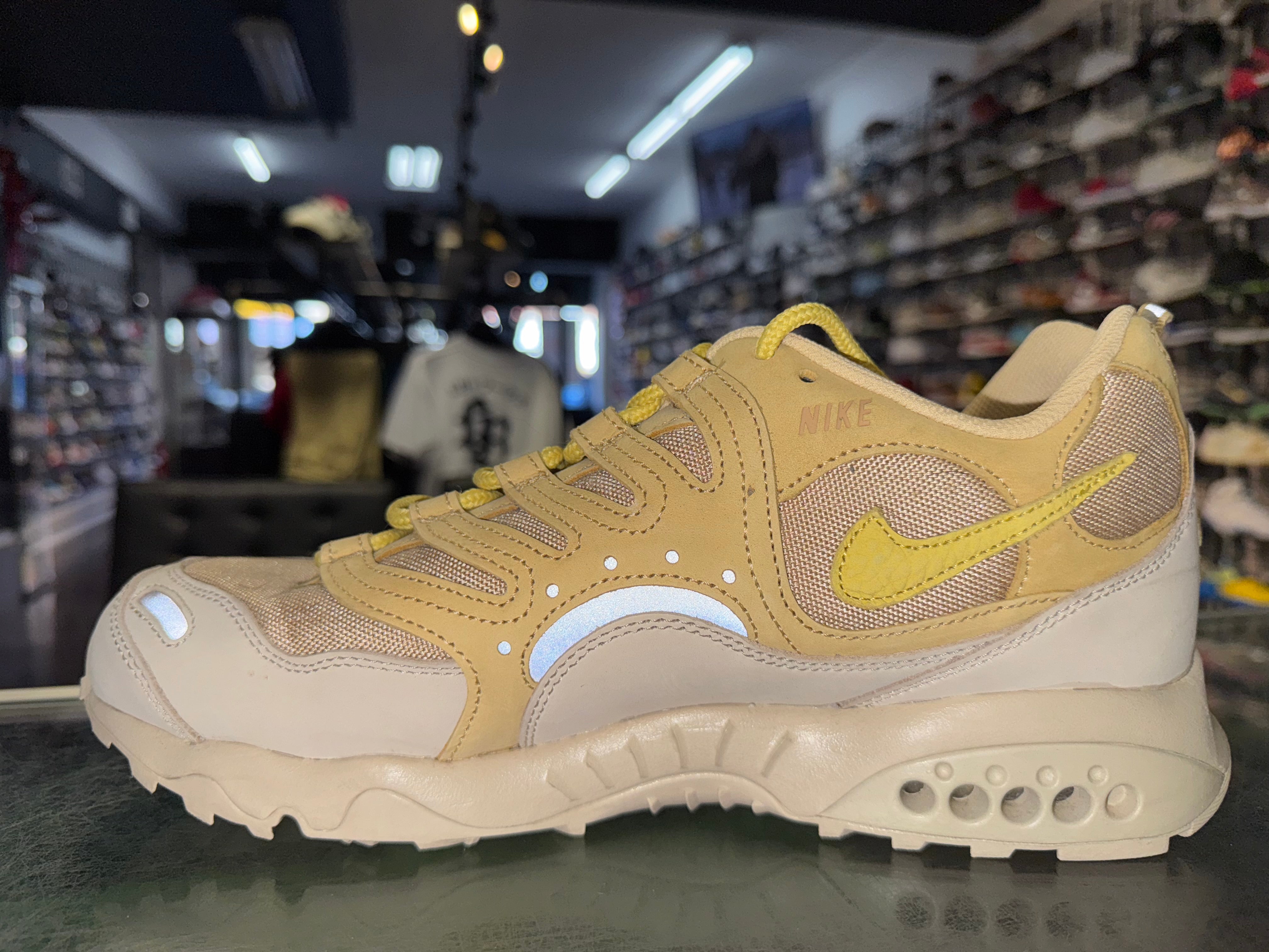 Size 12 Air Terra Humara "Sesame"