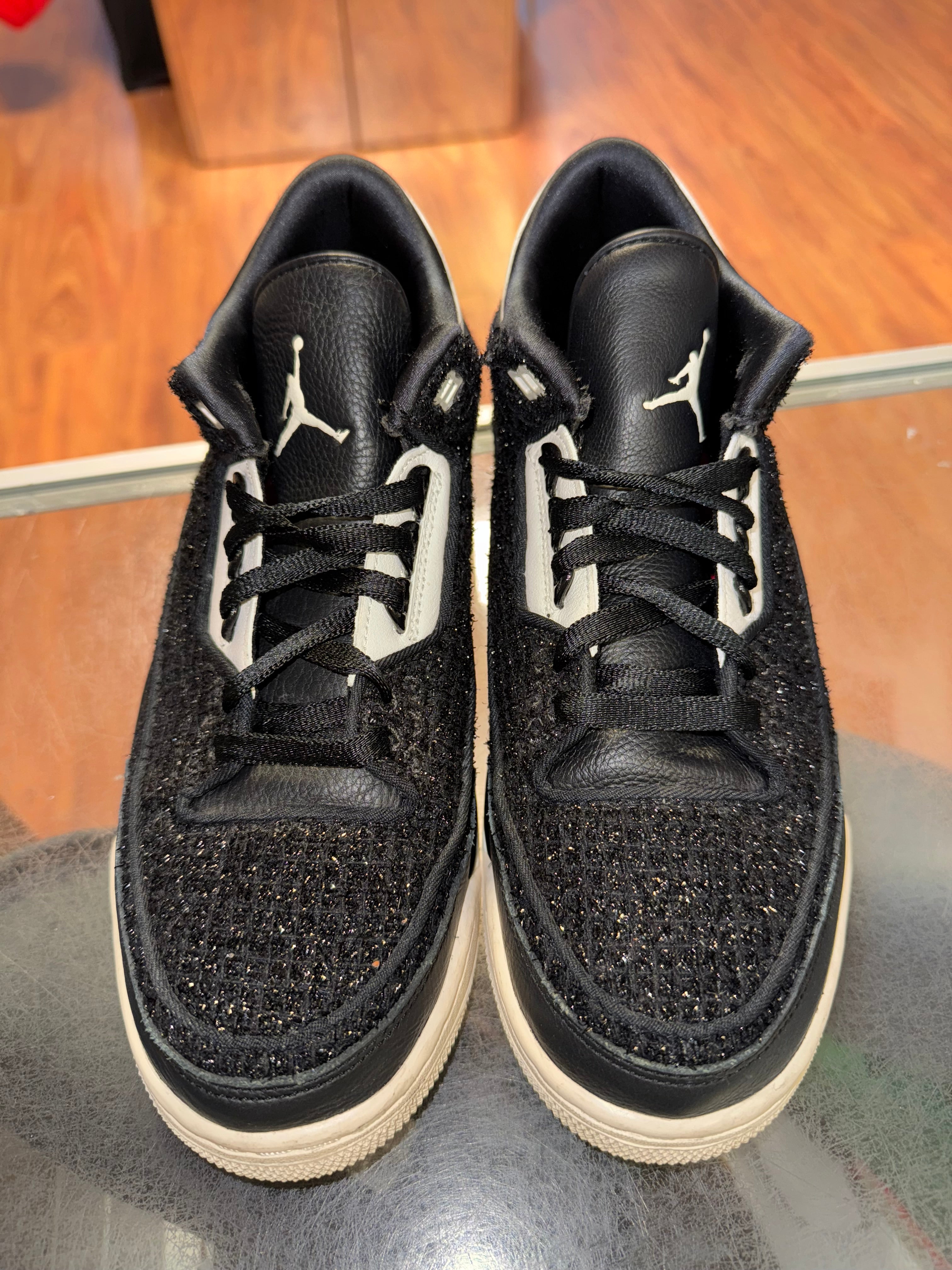 Size 8 (9.5W) Air Jordan 3 “Vogue”