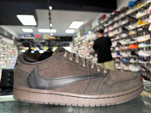 Size 8.5 Air Jordan 1 Low Travis Scott "Velvet Brown" Worn 1x