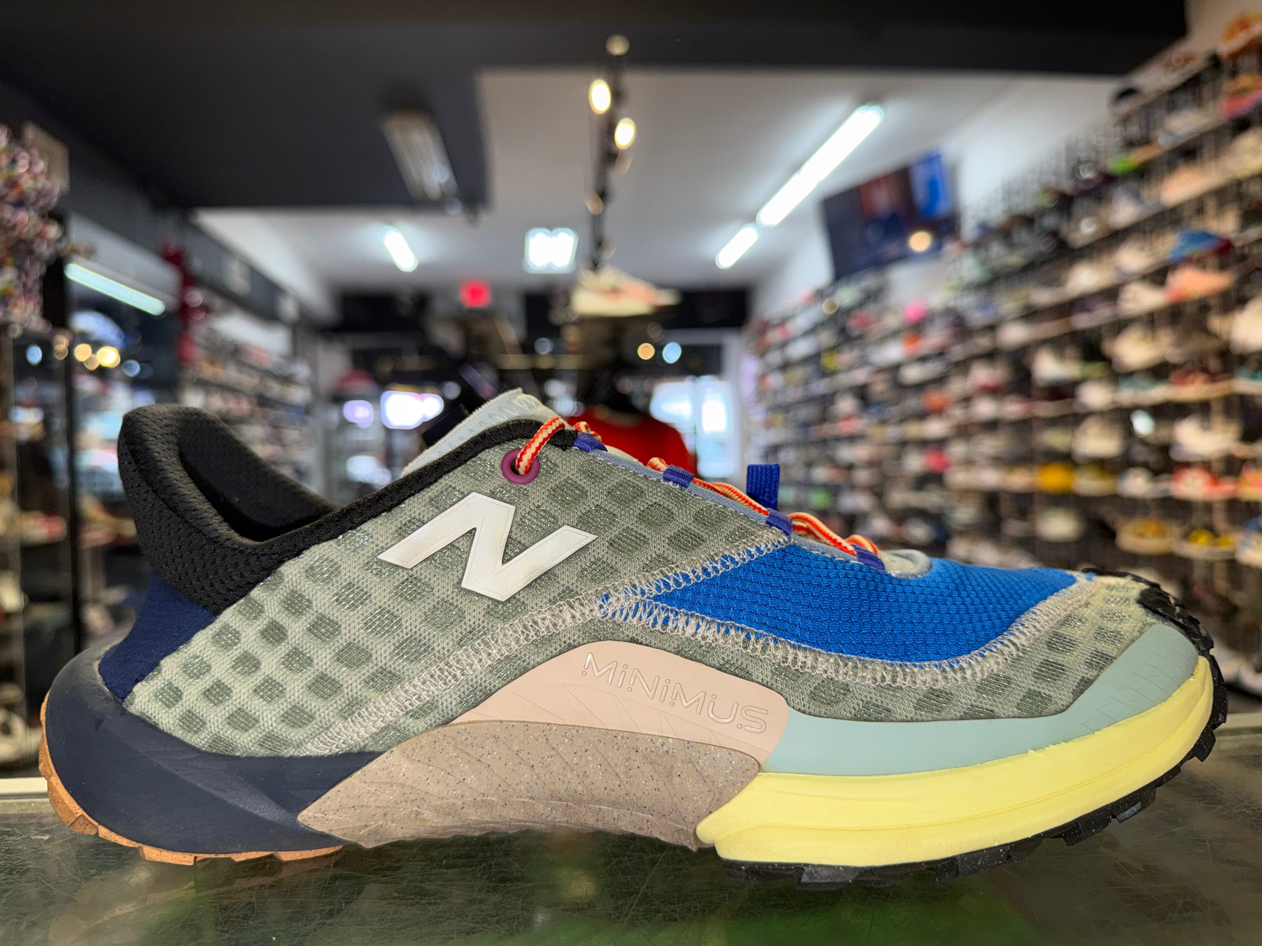 Size 10.5 Action Bronson New Balance M10 “Pluto”