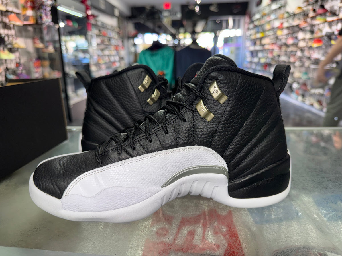 Air Jordan 12 Playoffs sneaker, pre-owned, size 9 – view 4