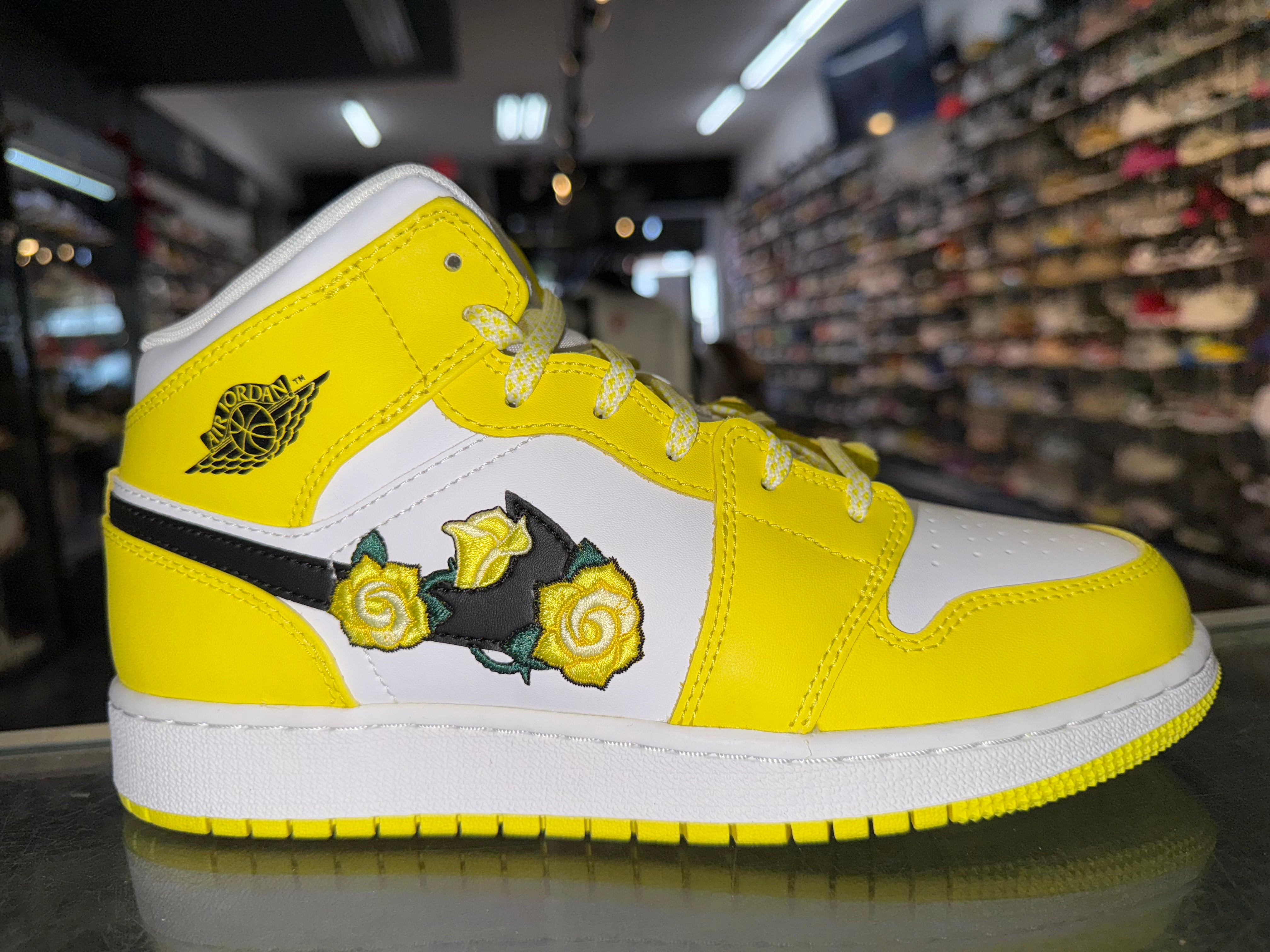 Size 6y Air Jordan 1 Mid “Yellow Floral” Brand New