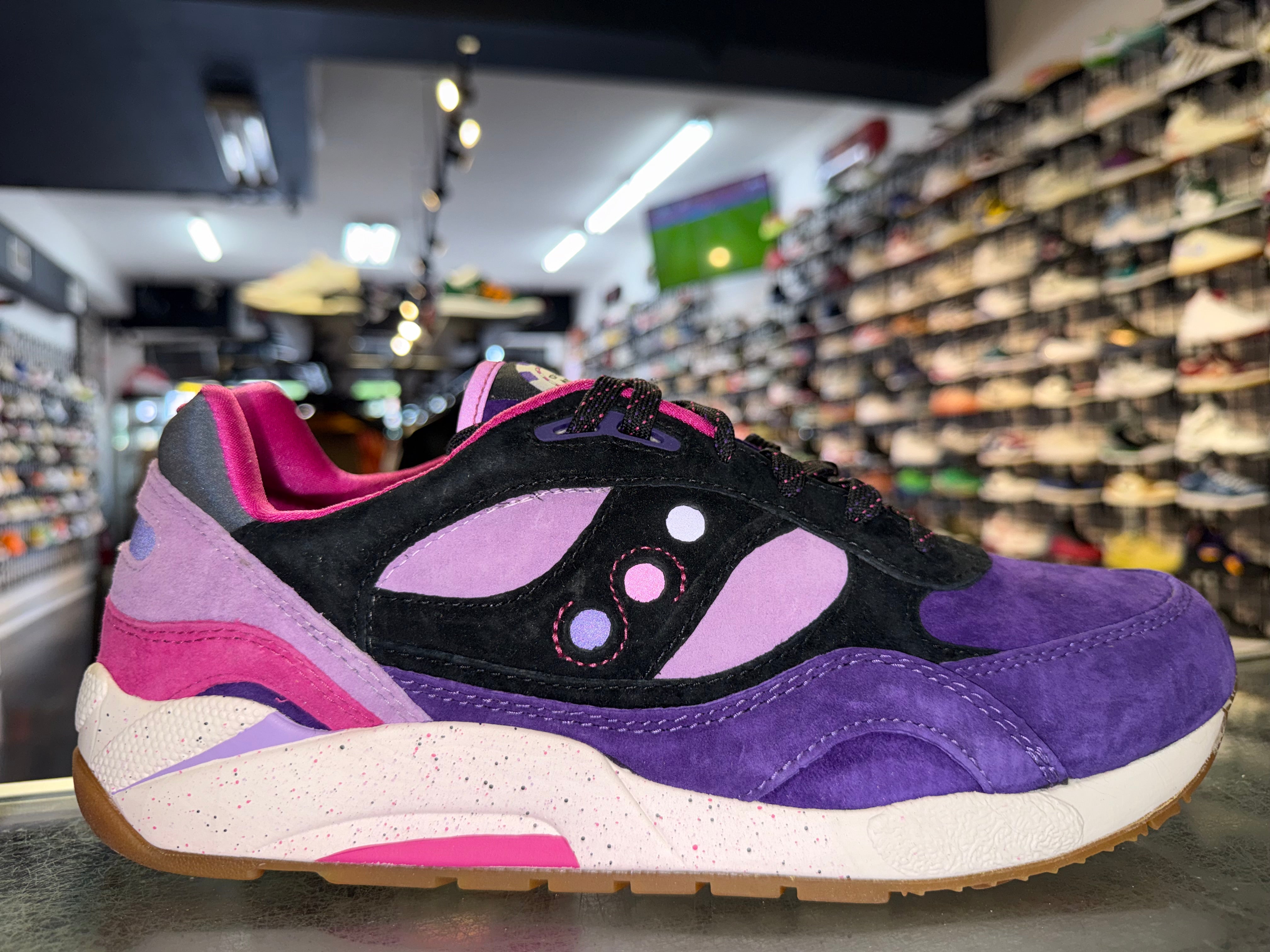 Size 11 Saucony G9 Shadow 6 "Feature The Barney" Brand New