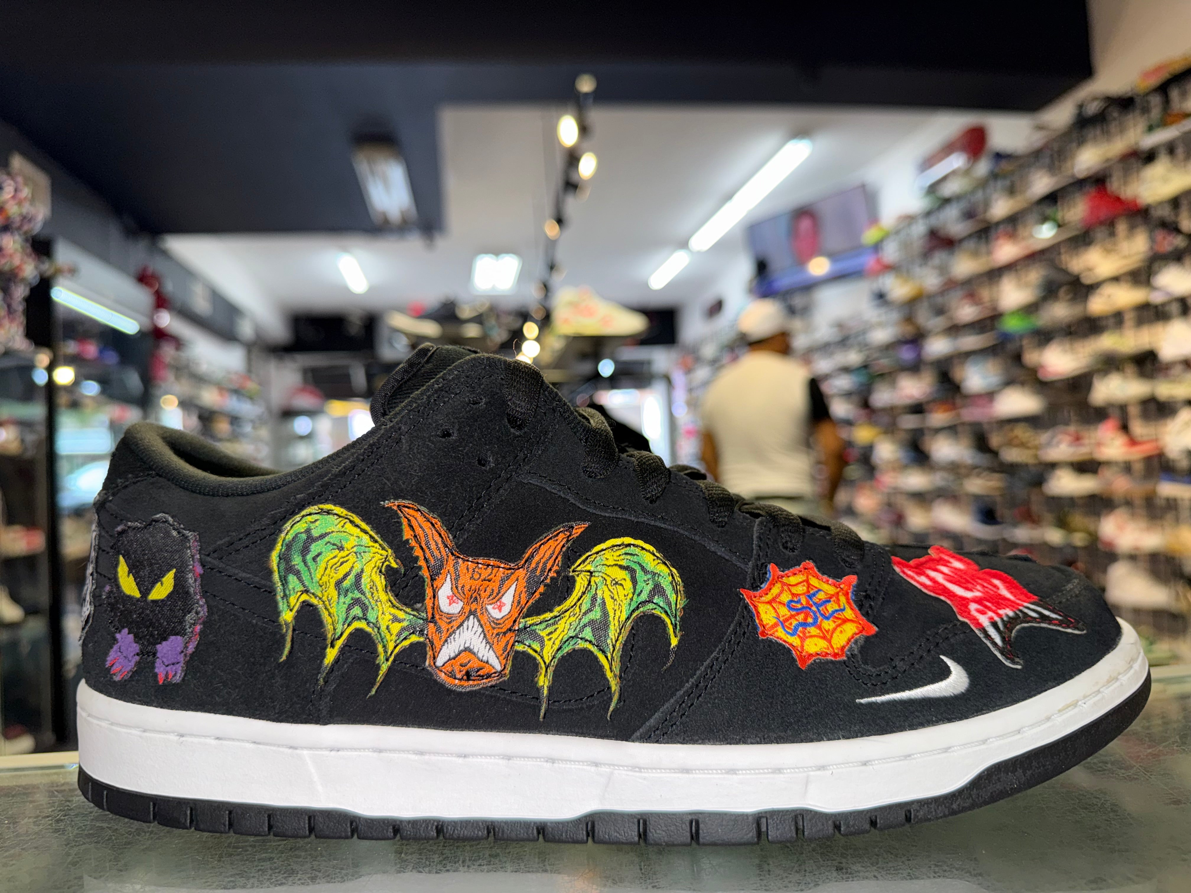 Size 12 Dunk Low SB “Neckface”